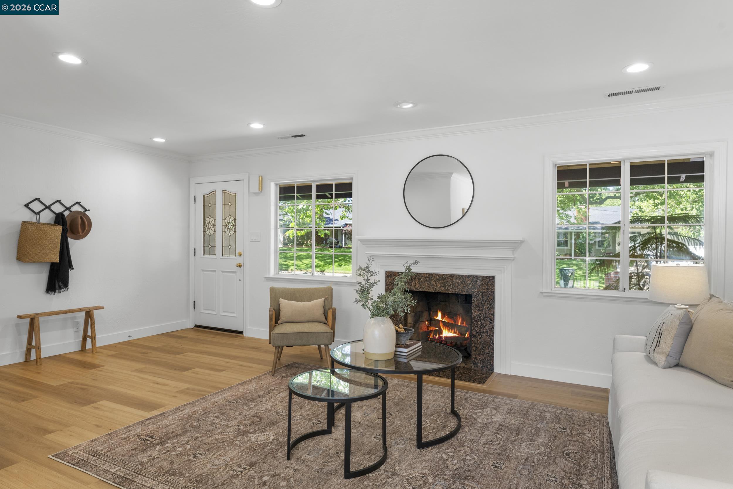 Detail Gallery Image 9 of 36 For 419 Derby Ct, Pleasant Hill,  CA 94523 - 3 Beds | 2 Baths