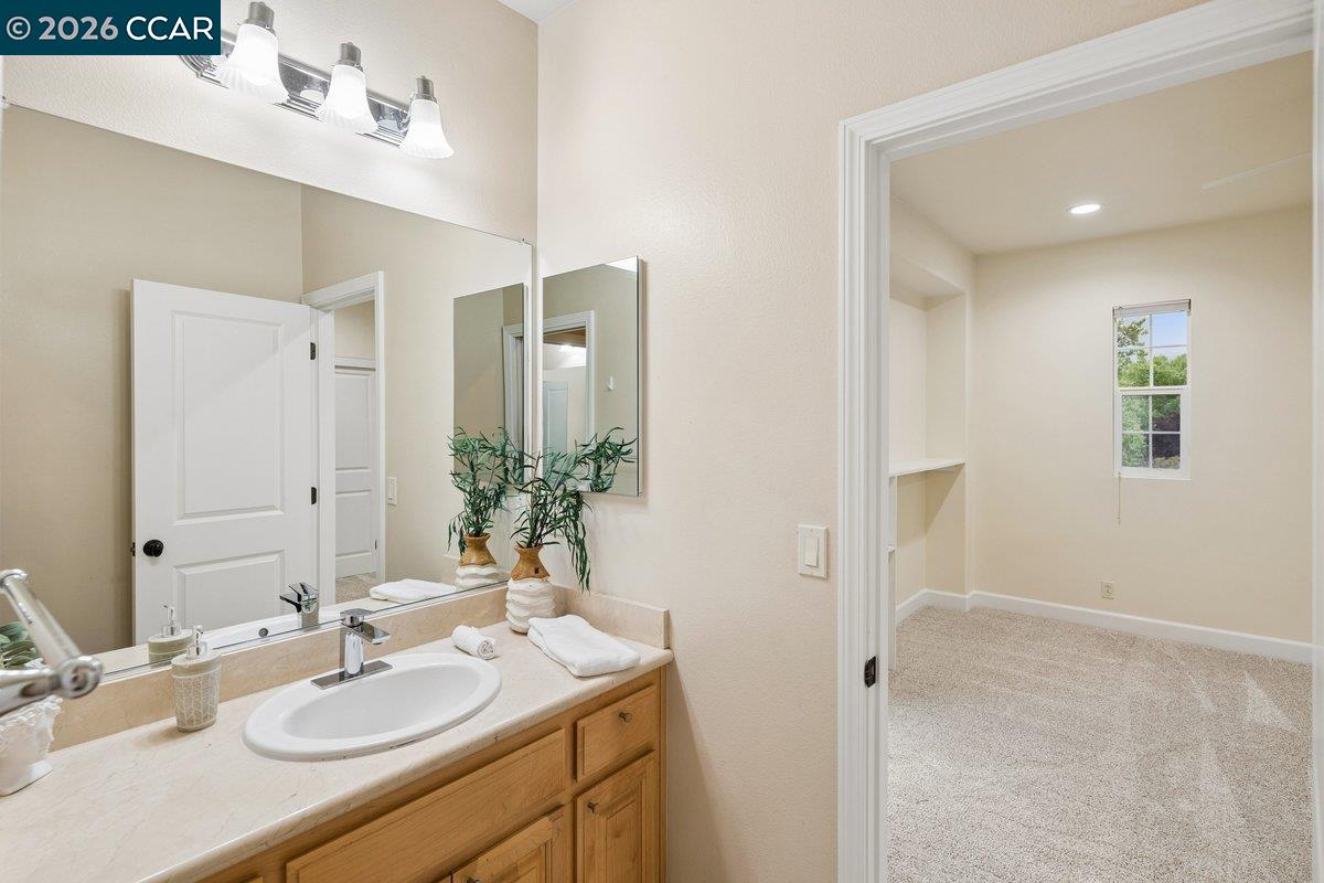 2048 Feathermint Dr, San Ramon, CA, 94582