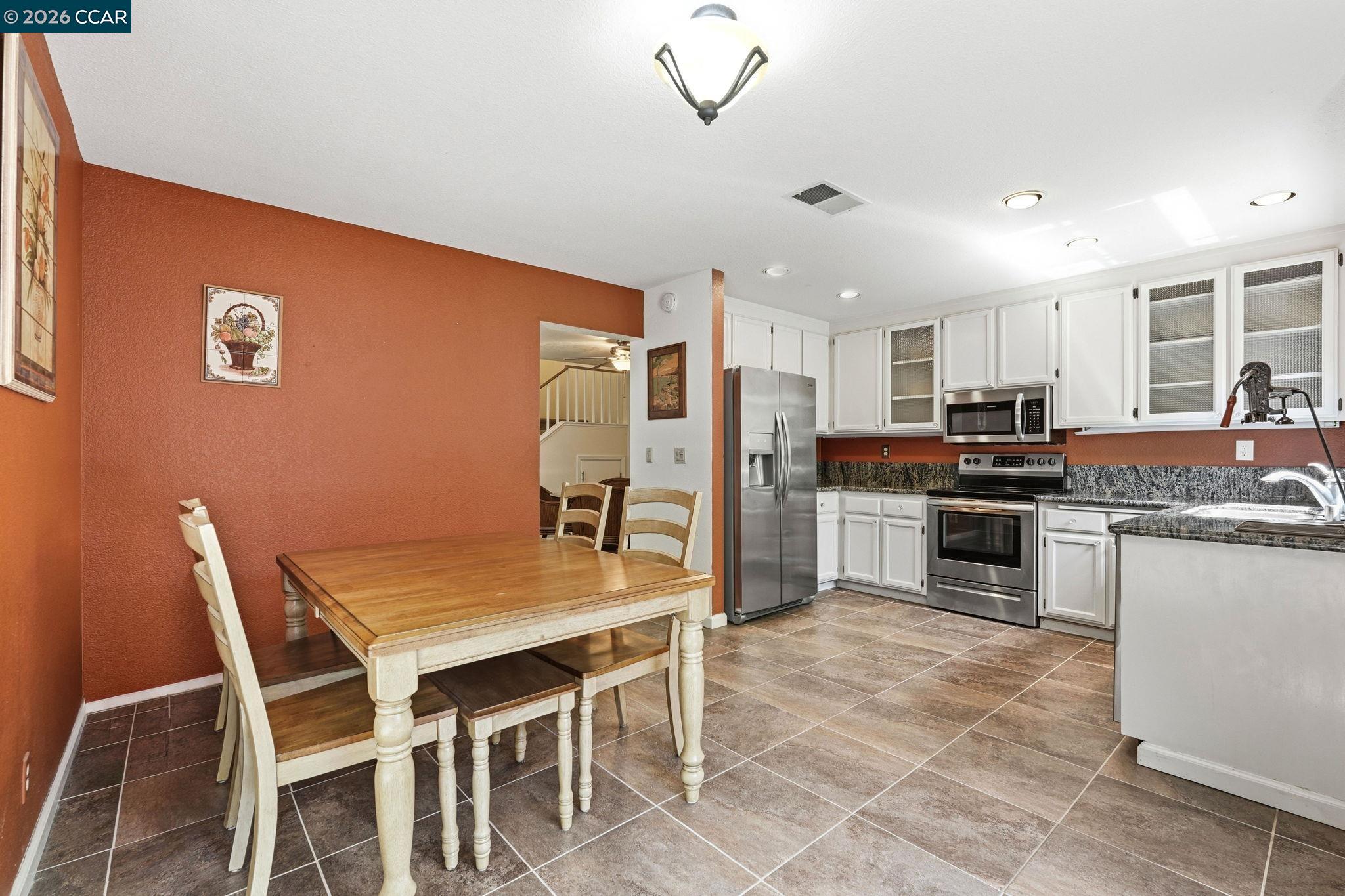 Photo #17: 41129827 Listing: Photo #17