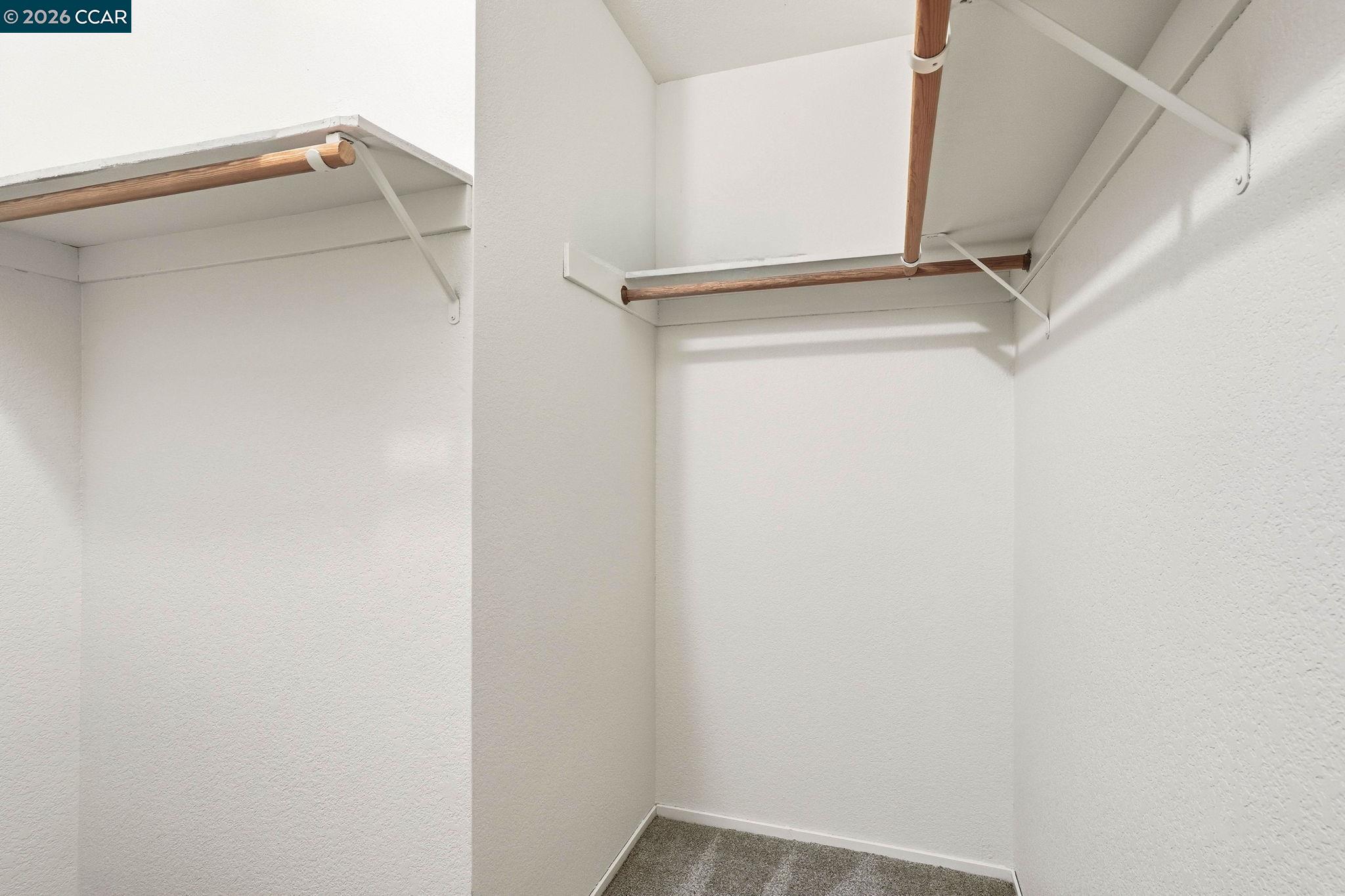 Photo #33: 41129827 Listing: Photo #33