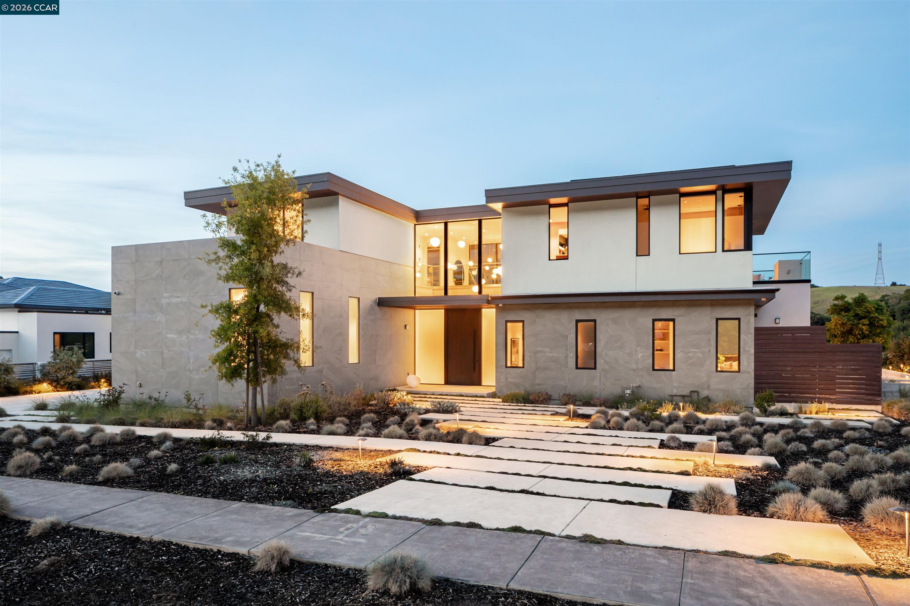 83 Dairy Creek Ln, Orinda, CA, 94563