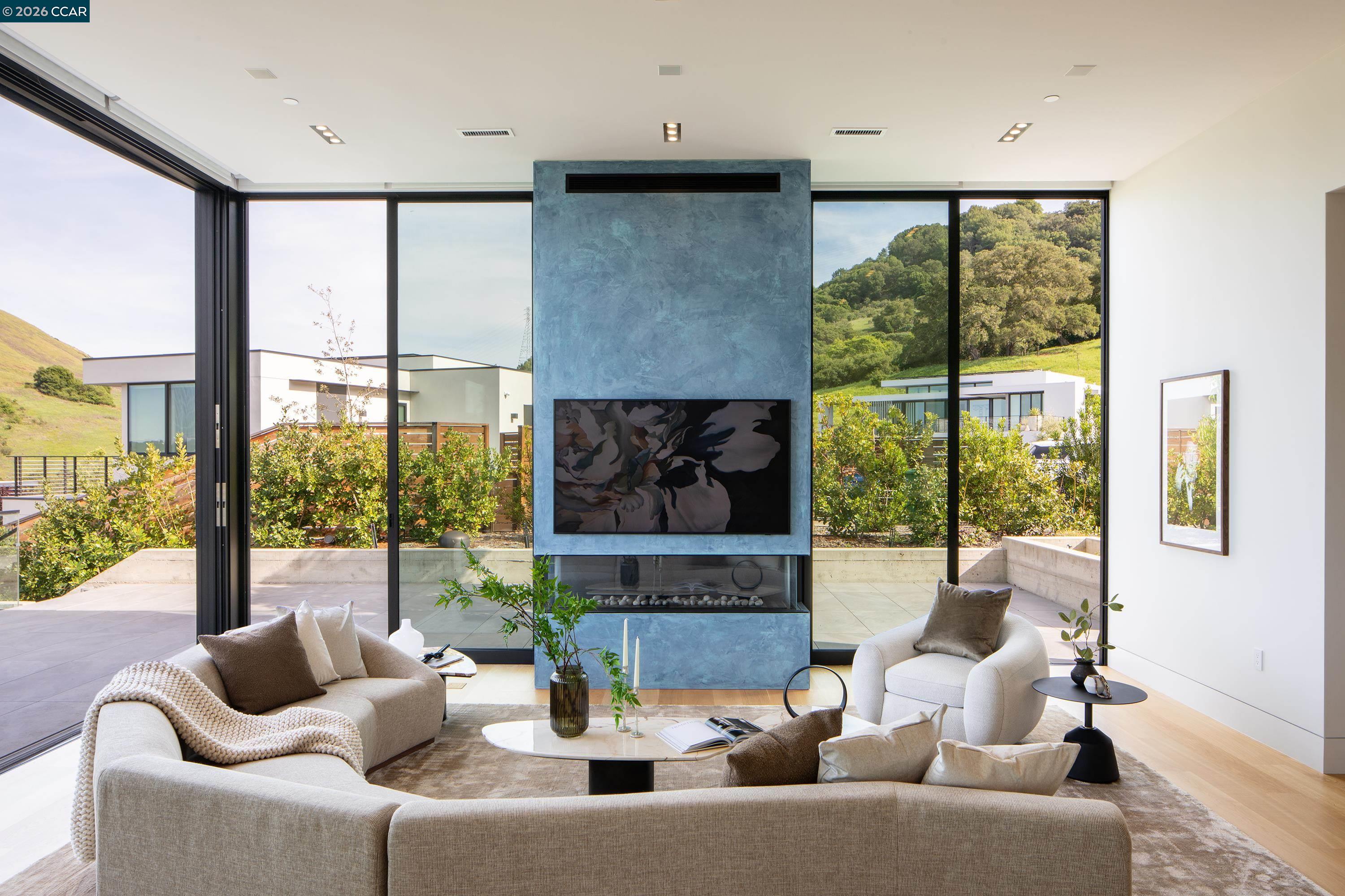 83 Dairy Creek Ln, Orinda, CA, 94563