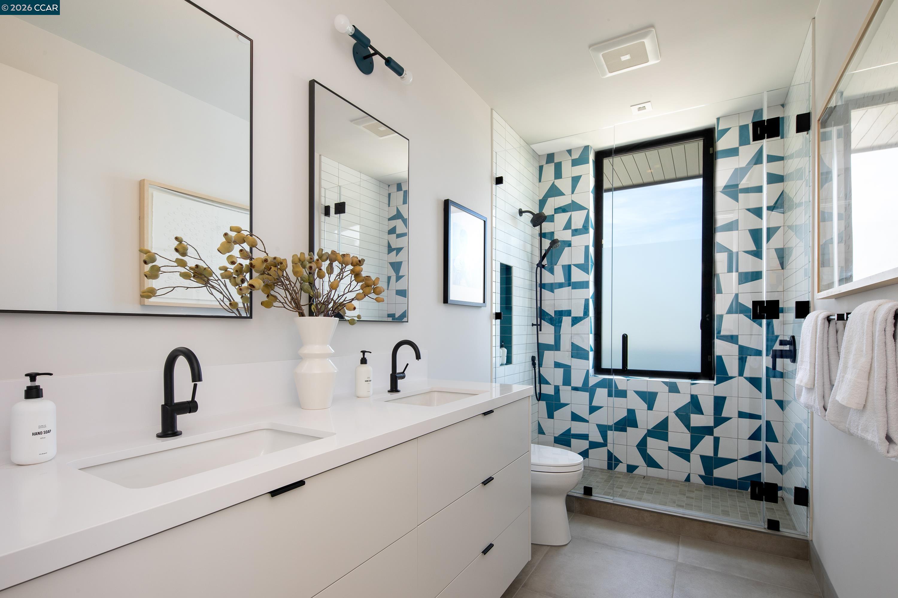 83 Dairy Creek Ln, Orinda, CA, 94563