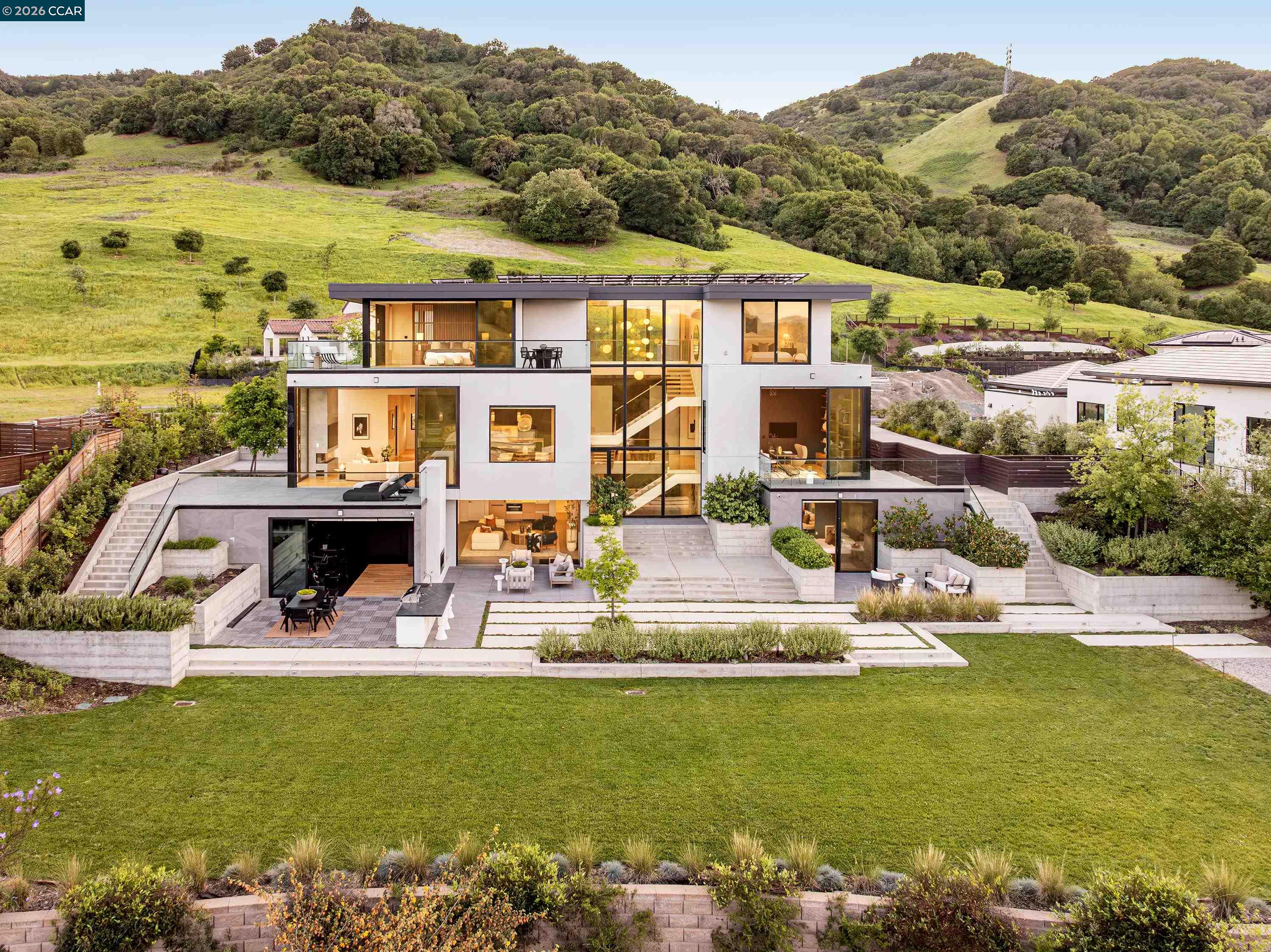 83 Dairy Creek Ln, Orinda, CA, 94563