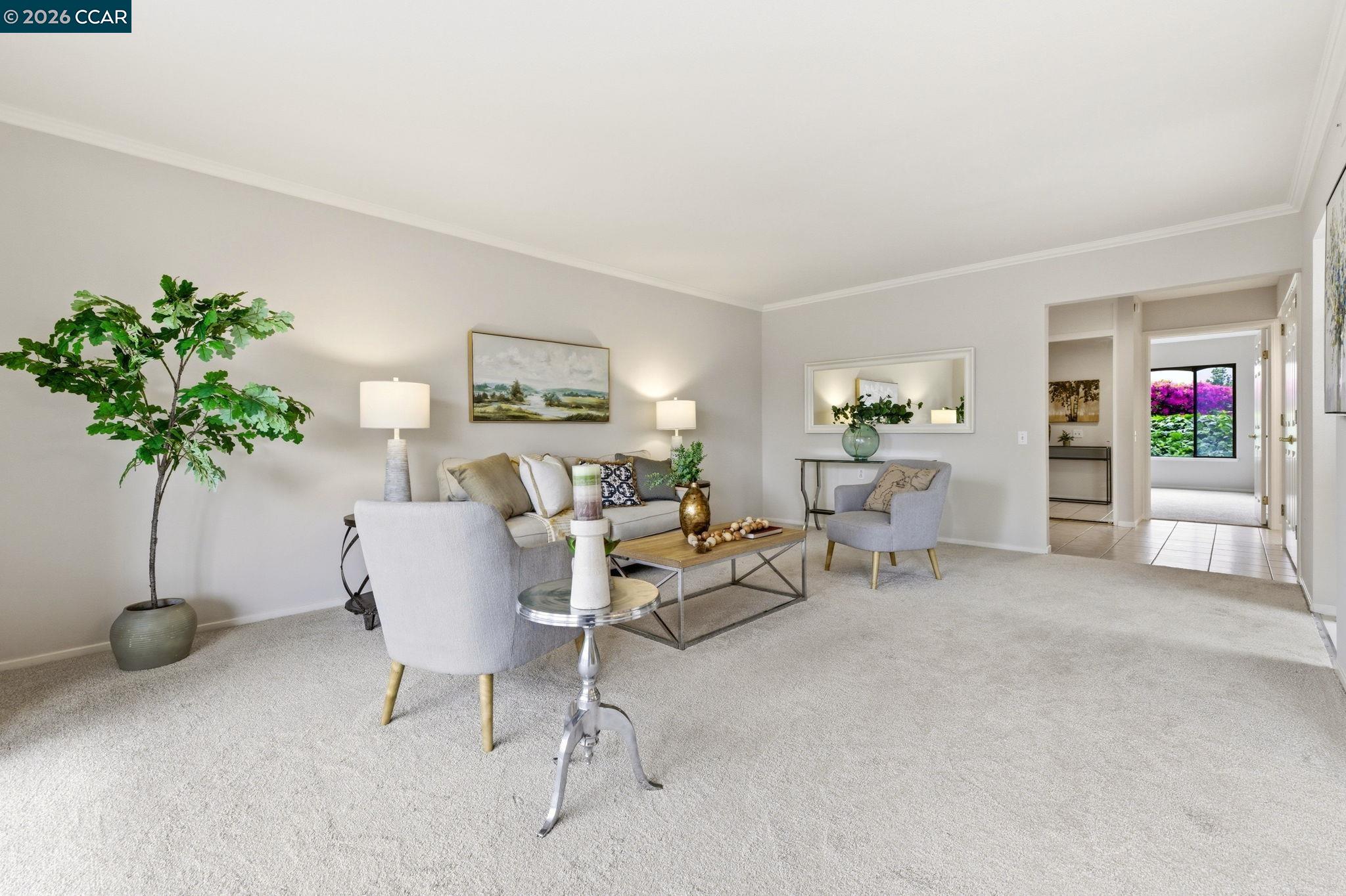 Photo #2: 41129830 Listing: Photo #2