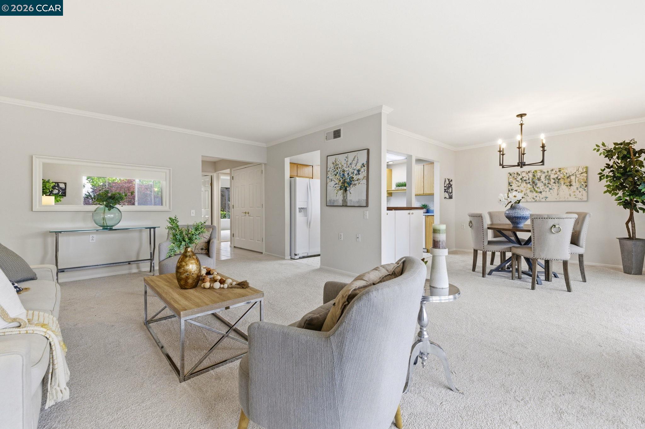 Photo #4: 41129830 Listing: Photo #4