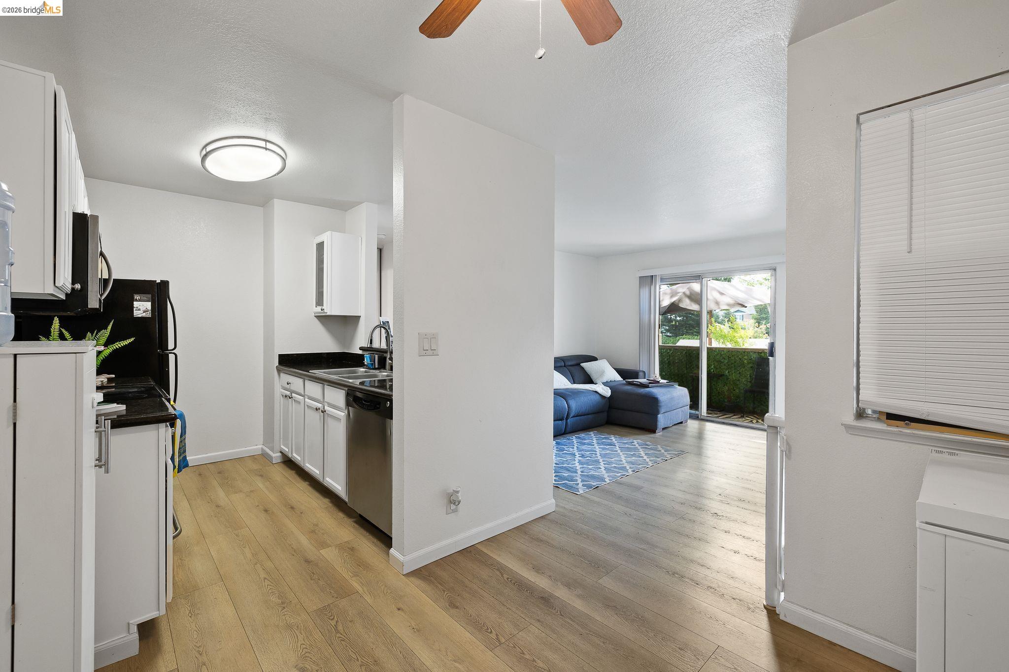 Detail Gallery Image 18 of 53 For 3291 Foxtail, Fremont,  CA 94536 - 1 Beds | 1 Baths