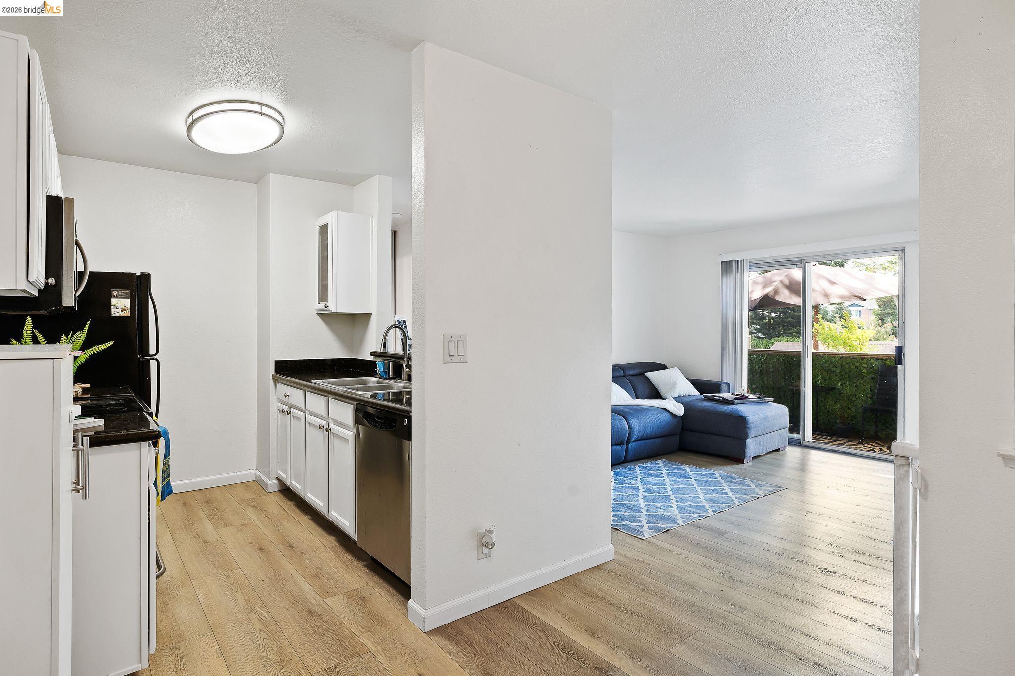 Detail Gallery Image 19 of 53 For 3291 Foxtail, Fremont,  CA 94536 - 1 Beds | 1 Baths