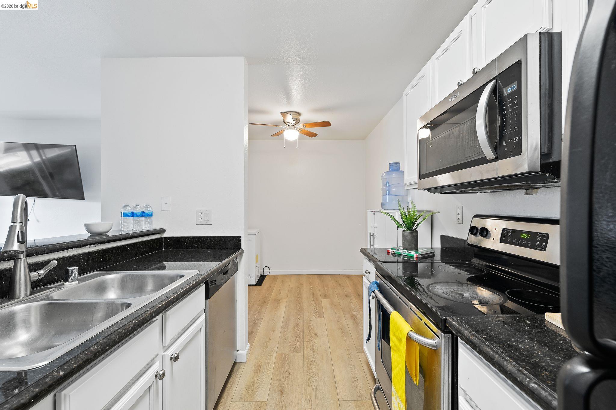 Detail Gallery Image 26 of 53 For 3291 Foxtail, Fremont,  CA 94536 - 1 Beds | 1 Baths