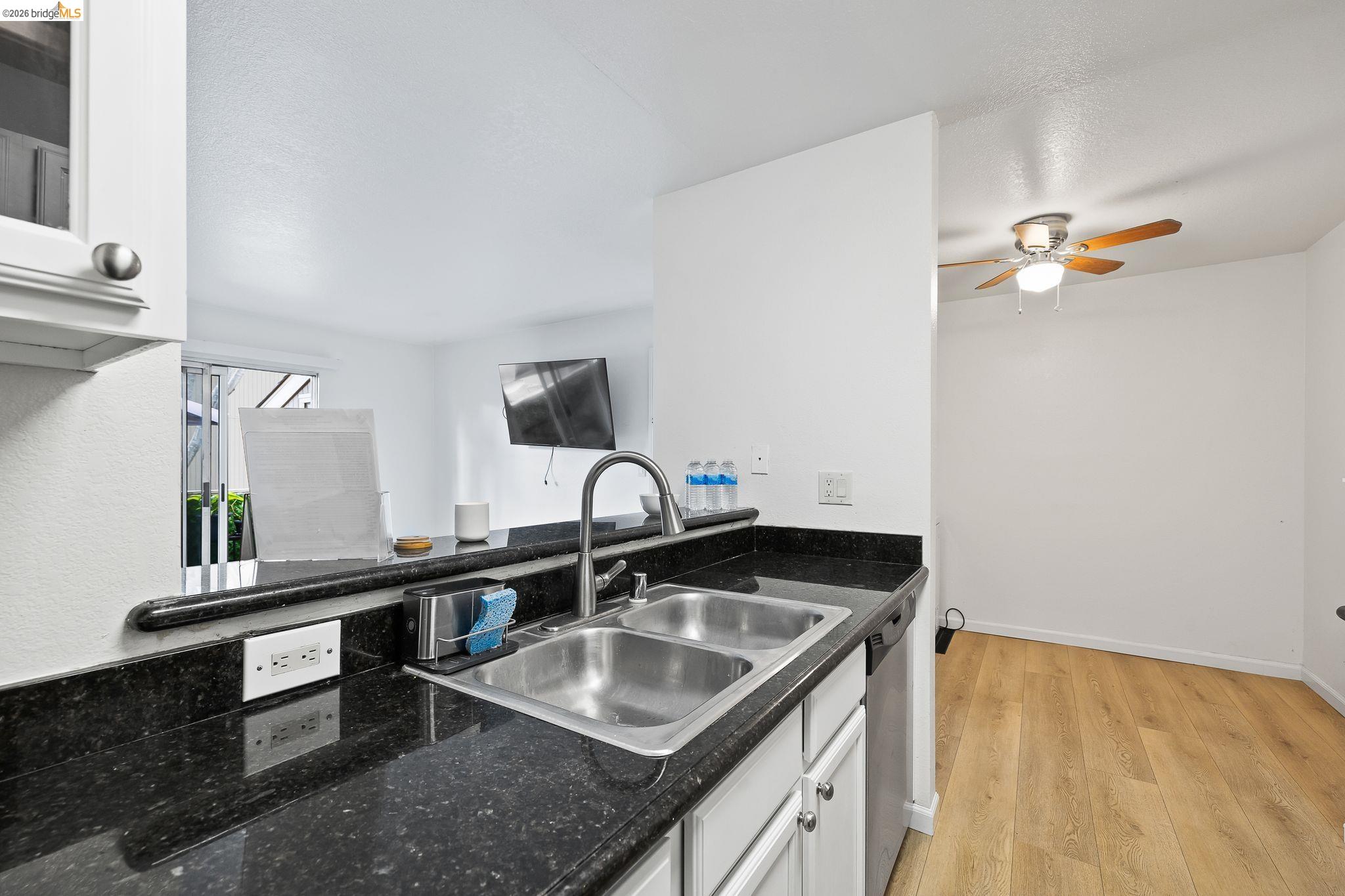 Detail Gallery Image 28 of 53 For 3291 Foxtail, Fremont,  CA 94536 - 1 Beds | 1 Baths