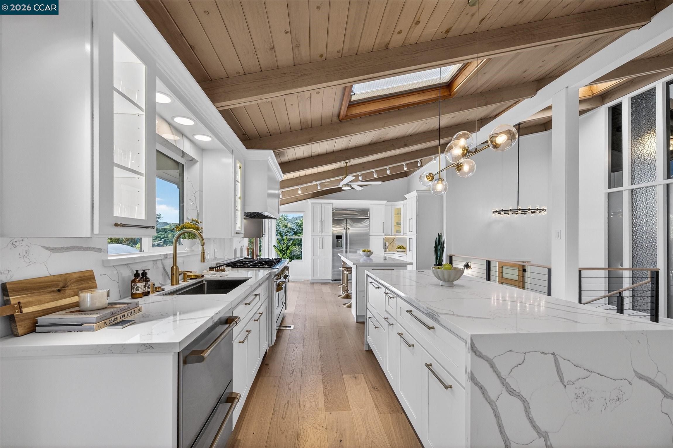 Detail Gallery Image 26 of 56 For 130 La Espiral, Orinda,  CA 94563 - 4 Beds | 3/1 Baths