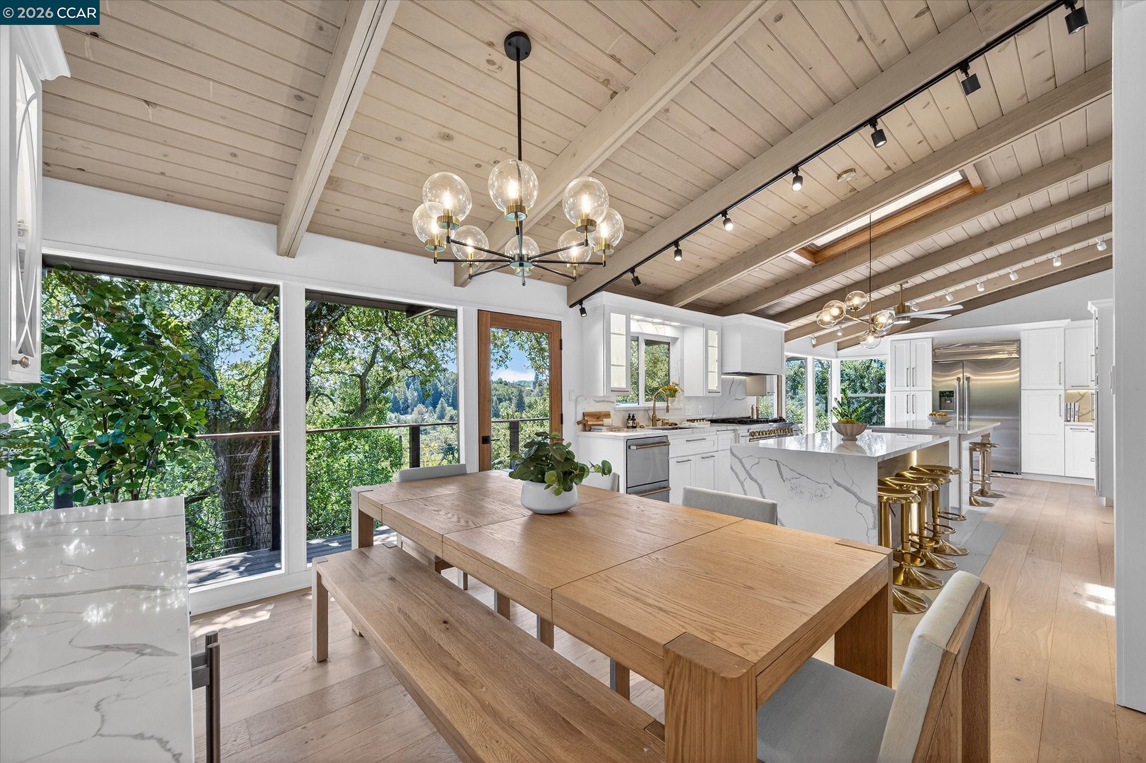 Detail Gallery Image 31 of 56 For 130 La Espiral, Orinda,  CA 94563 - 4 Beds | 3/1 Baths