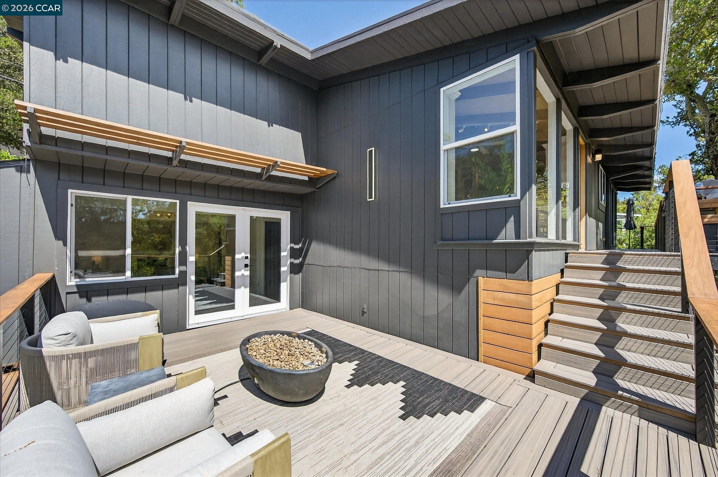 Detail Gallery Image 38 of 56 For 130 La Espiral, Orinda,  CA 94563 - 4 Beds | 3/1 Baths