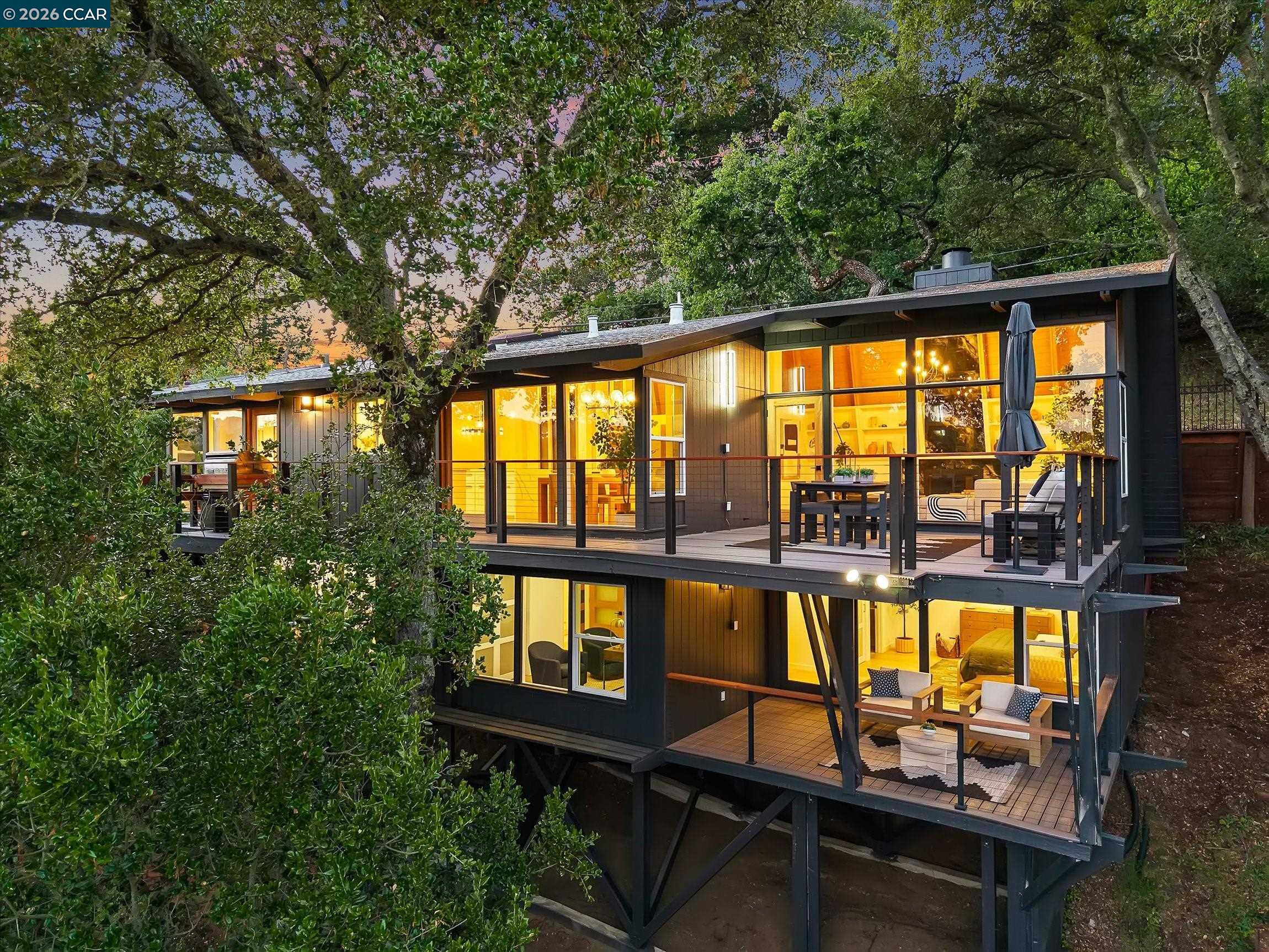 Detail Gallery Image 6 of 56 For 130 La Espiral, Orinda,  CA 94563 - 4 Beds | 3/1 Baths