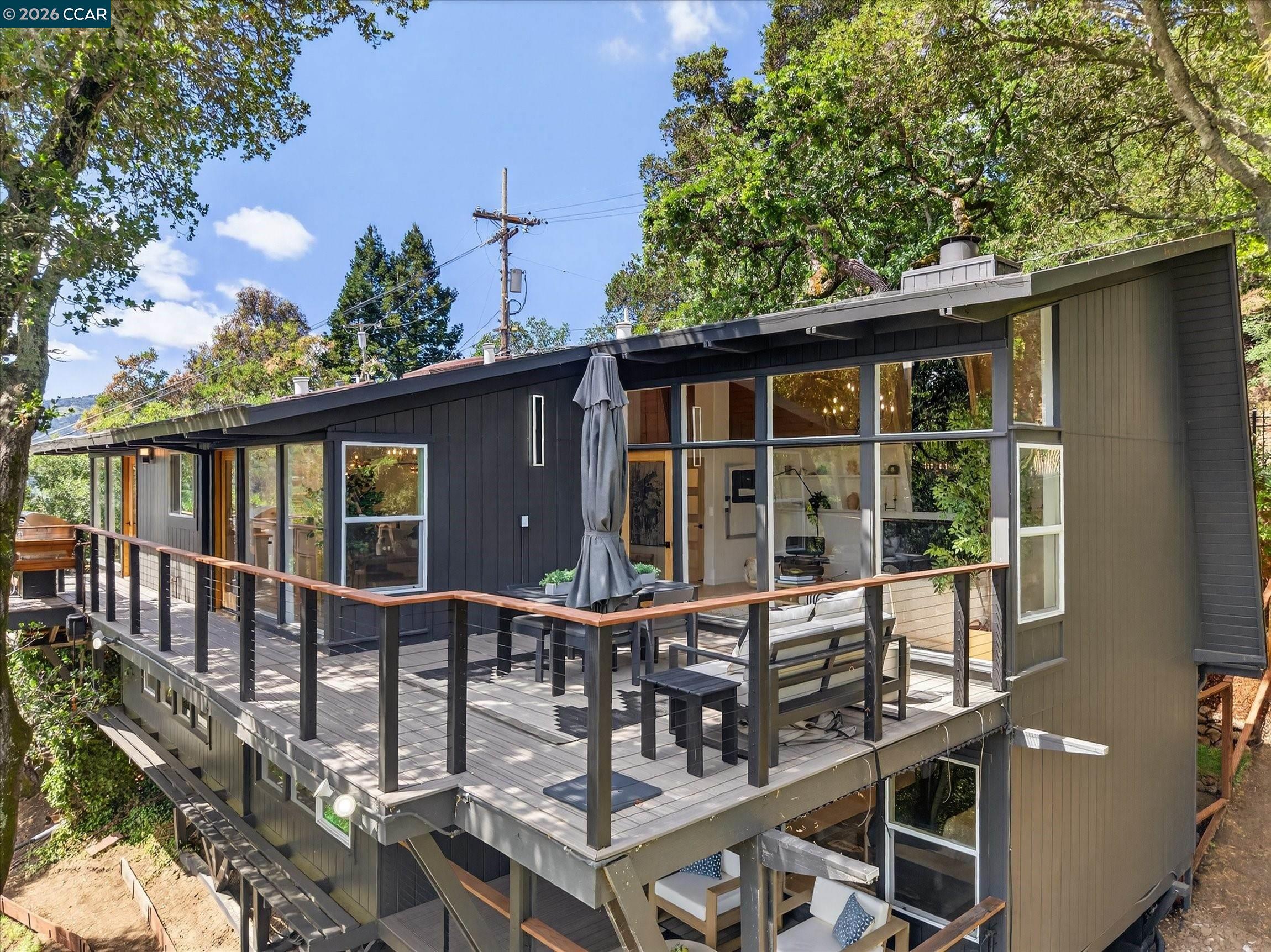 Detail Gallery Image 53 of 56 For 130 La Espiral, Orinda,  CA 94563 - 4 Beds | 3/1 Baths