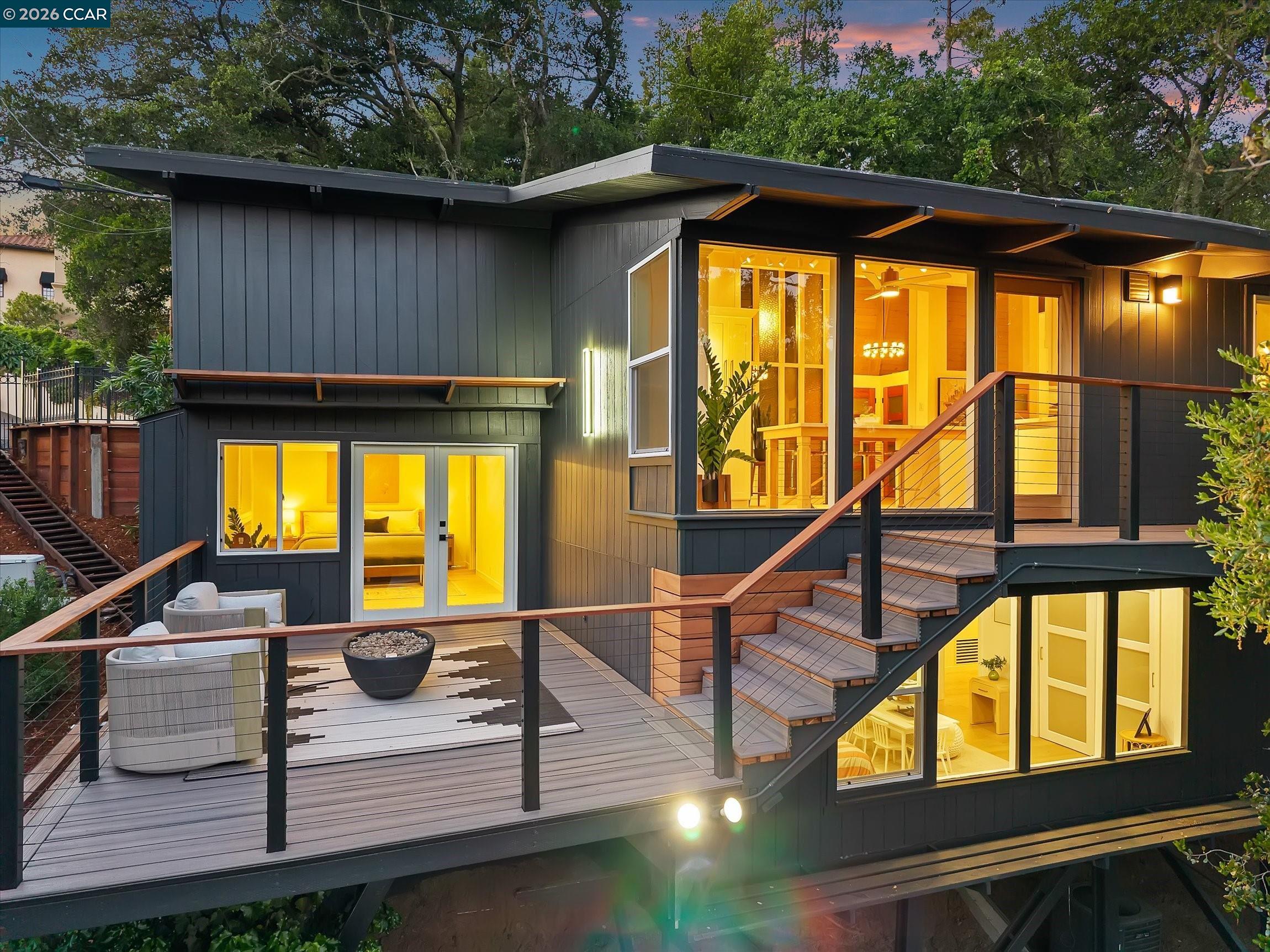 Detail Gallery Image 7 of 56 For 130 La Espiral, Orinda,  CA 94563 - 4 Beds | 3/1 Baths