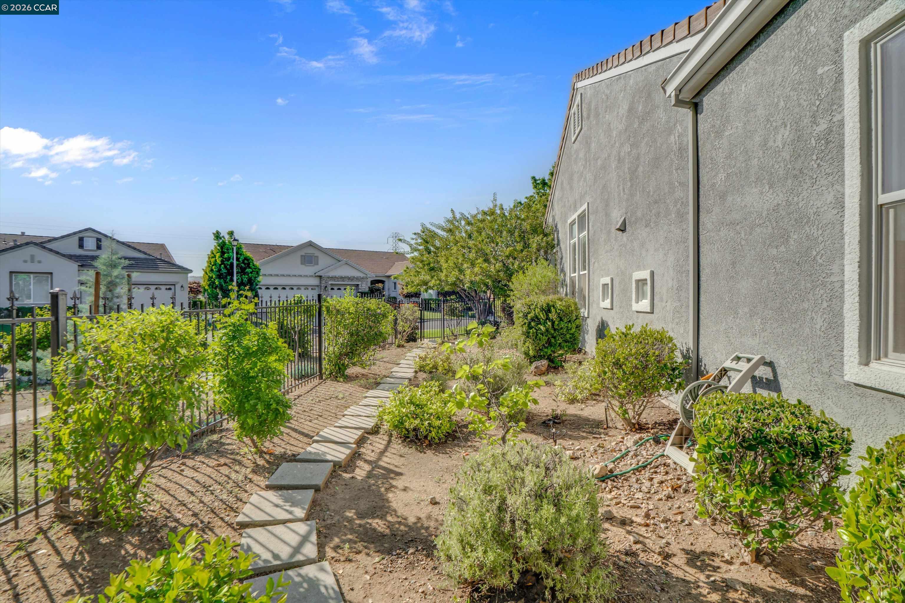 Detail Gallery Image 34 of 51 For 1524 Bismarck Ln, Brentwood,  CA 94513 - 2 Beds | 2/1 Baths