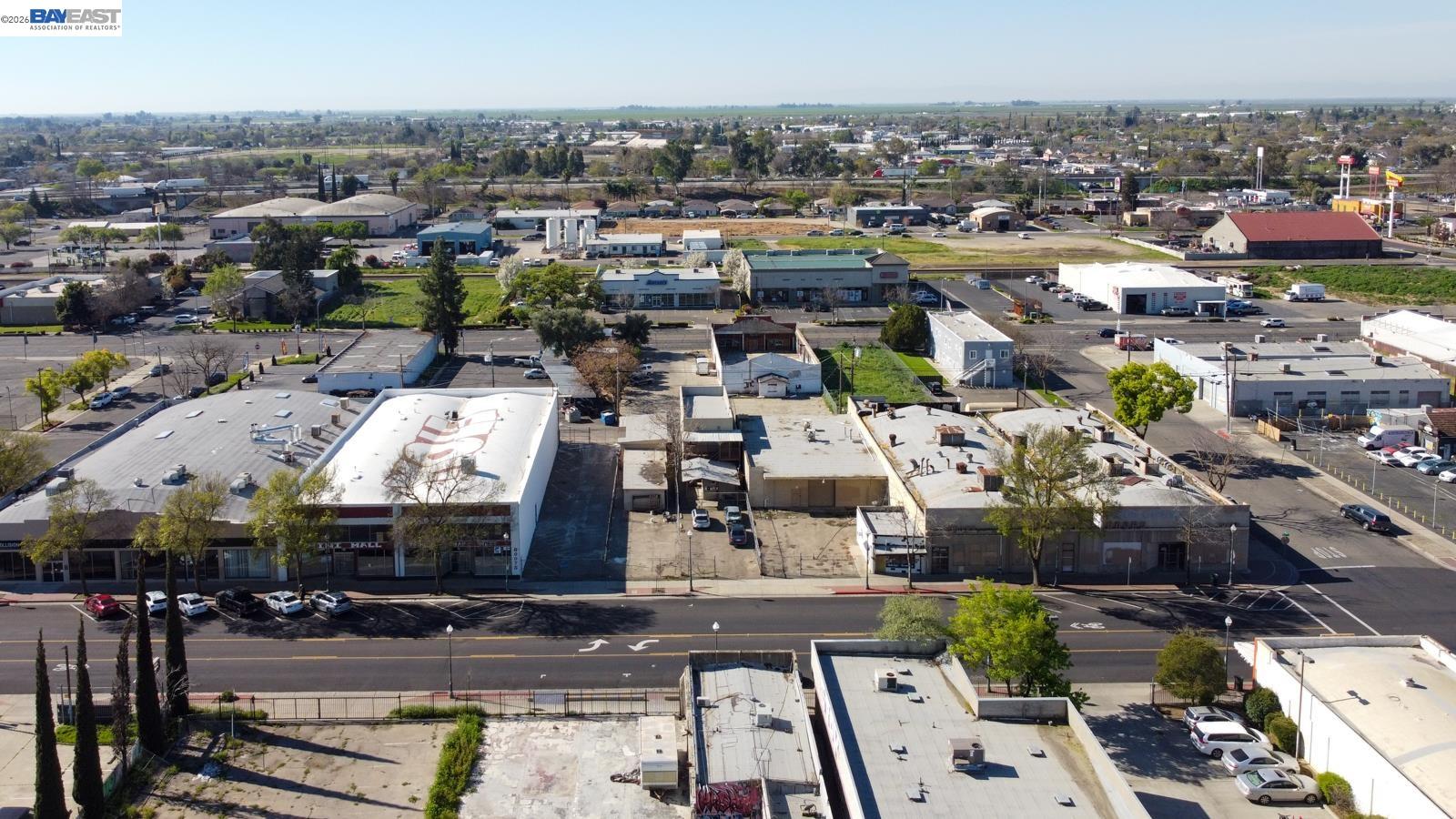 Detail Gallery Image 23 of 34 For 132 W 18th St, Merced,  CA 95340 - – Beds | – Baths