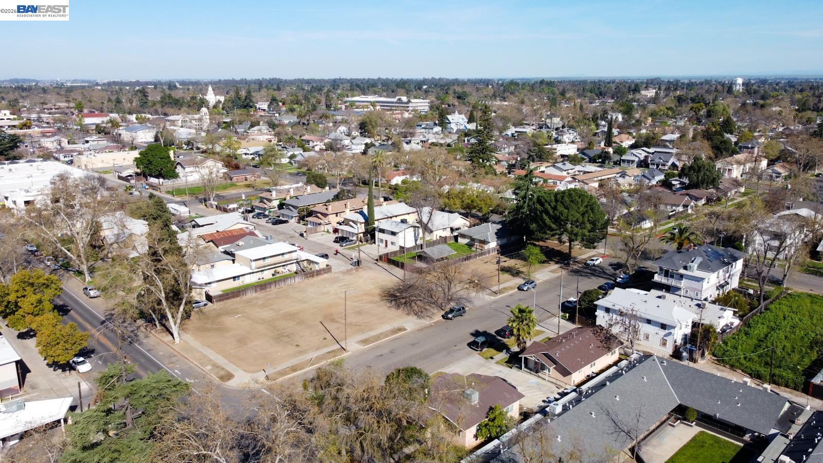 Detail Gallery Image 27 of 34 For 132 W 18th St, Merced,  CA 95340 - – Beds | – Baths