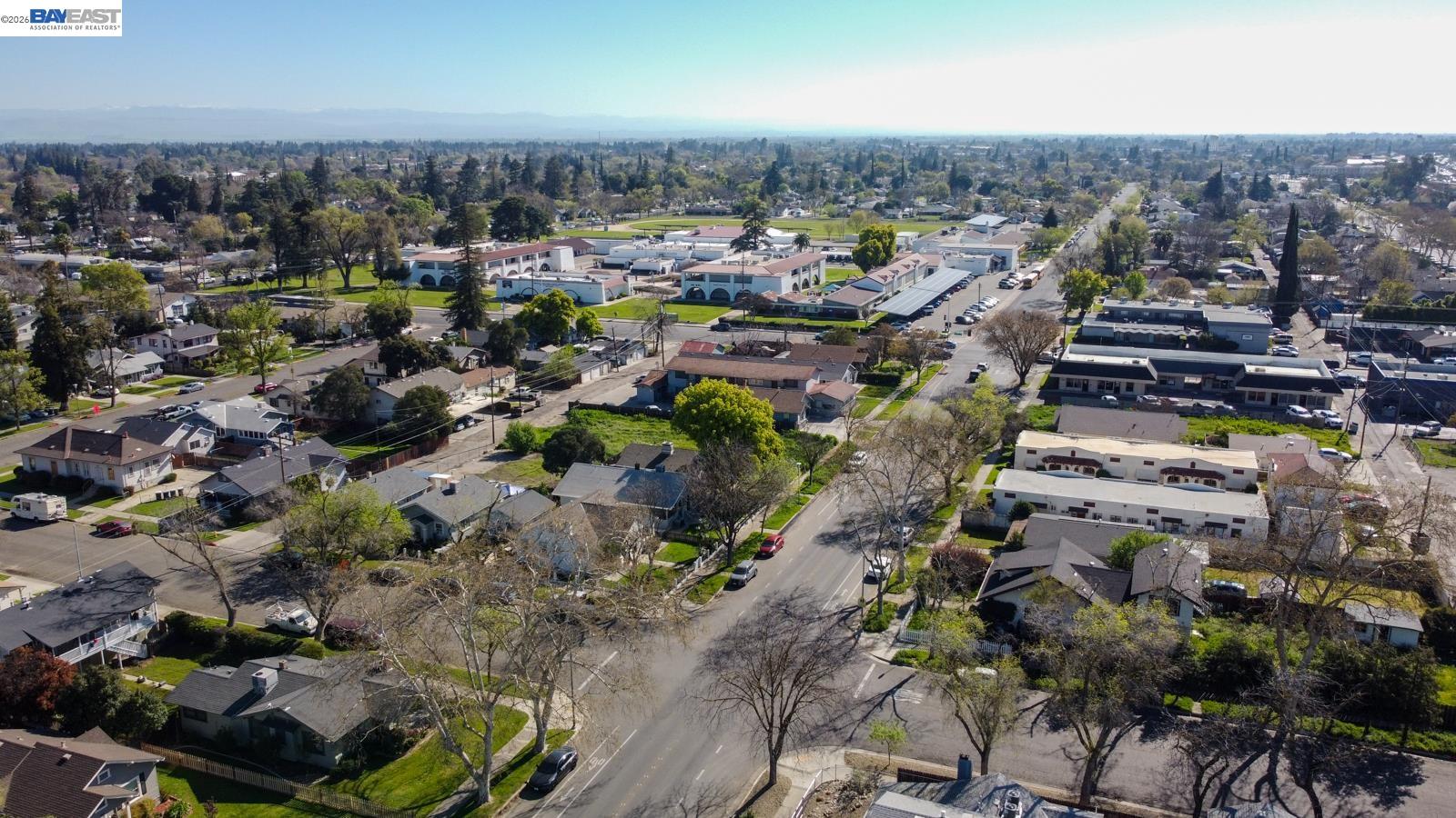 Detail Gallery Image 31 of 34 For 132 W 18th St, Merced,  CA 95340 - – Beds | – Baths