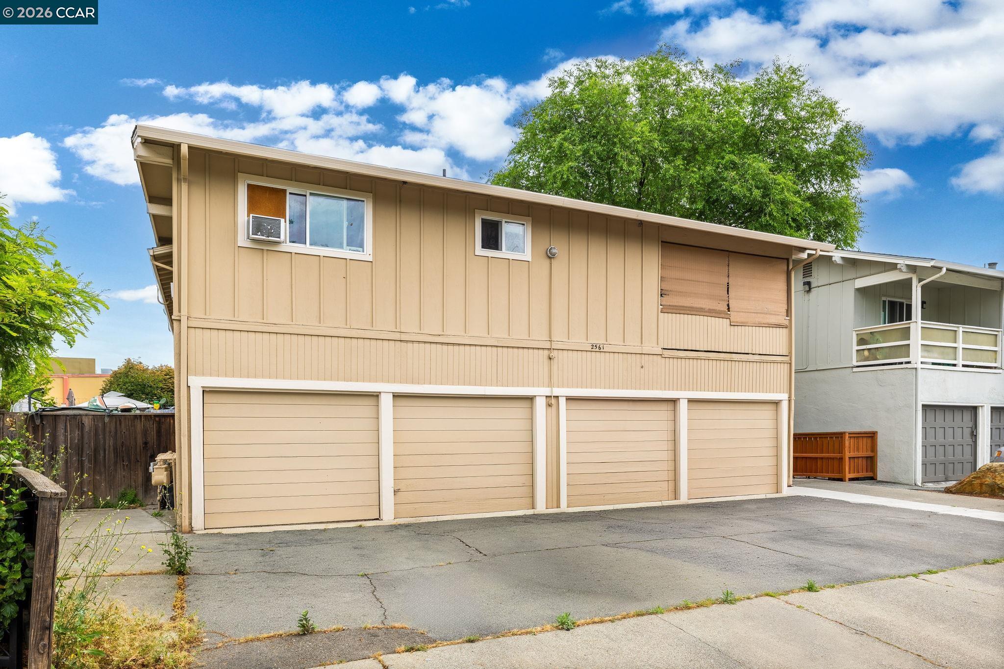 Detail Gallery Image 2 of 11 For 2561 Camara Cir, Concord,  CA 94520 - – Beds | – Baths