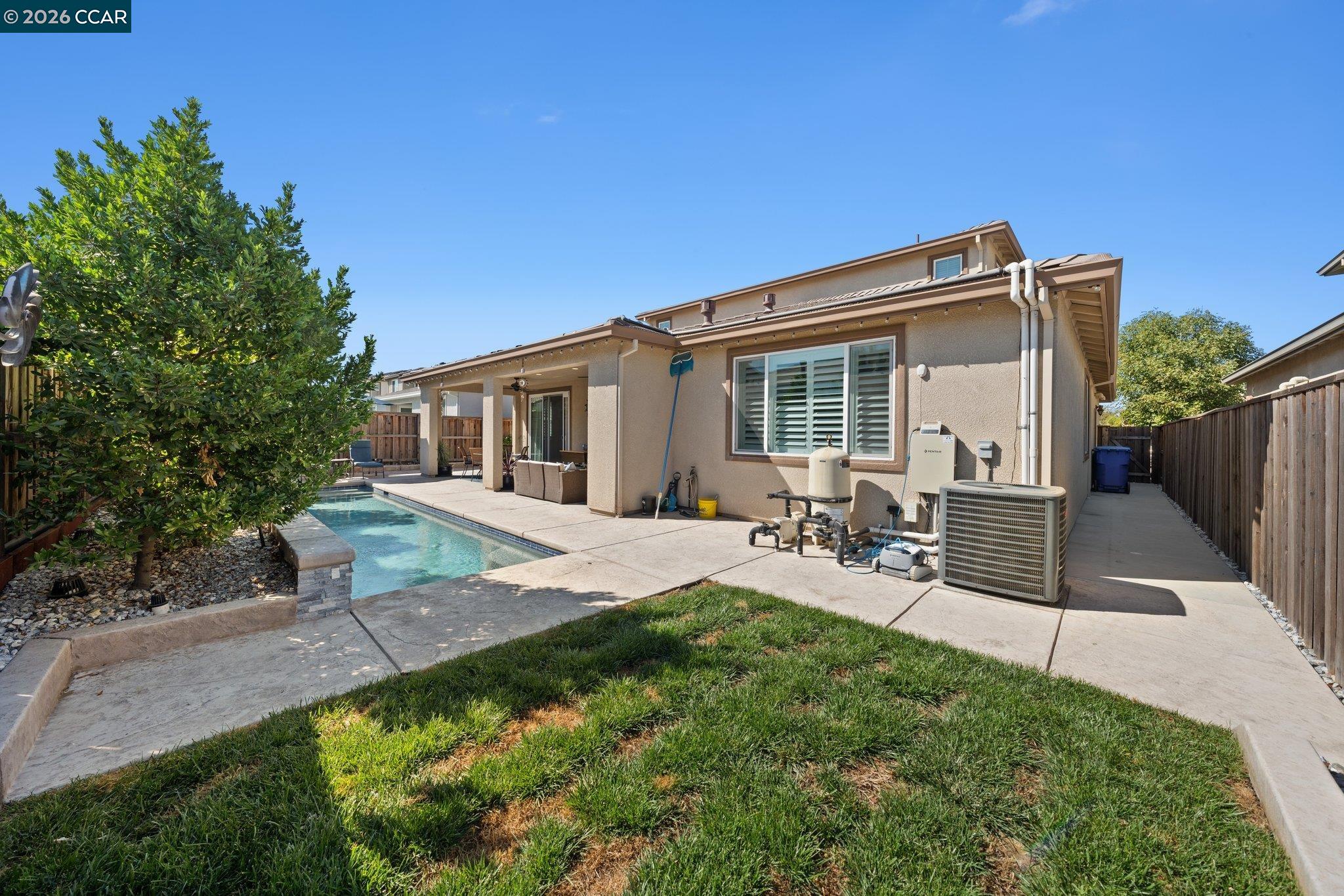 Detail Gallery Image 35 of 41 For 9078 Tradewinds Cir, Discovery Bay,  CA 94505 - 4 Beds | 3 Baths