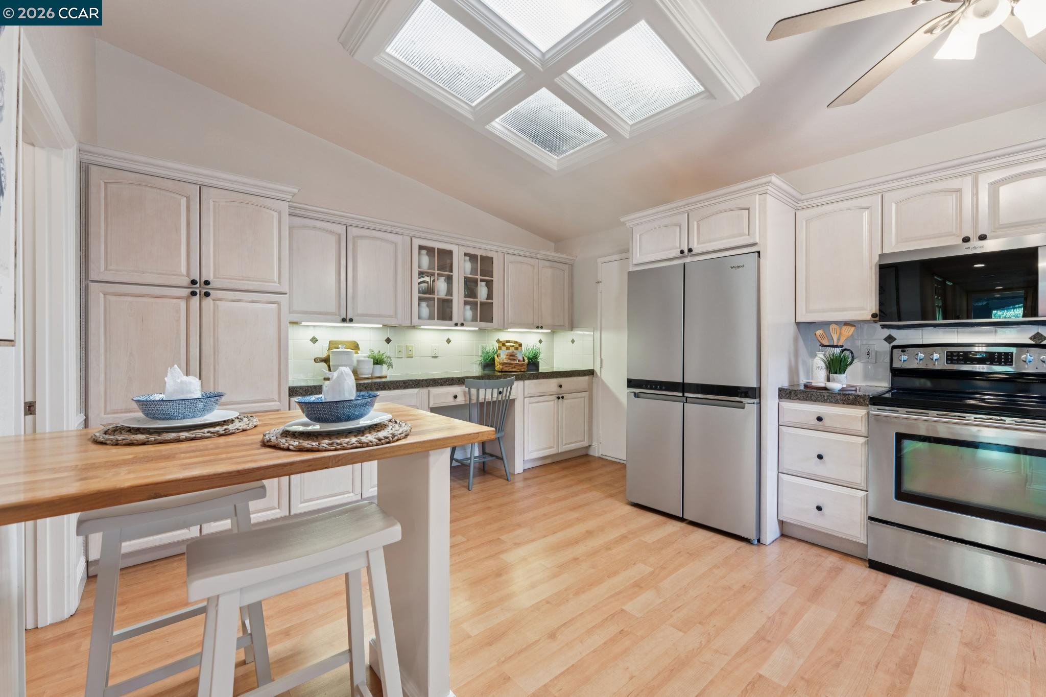 Detail Gallery Image 21 of 46 For 2609 Saklan Indian Dr. #1,  Walnut Creek,  CA 94595 - 2 Beds | 2 Baths