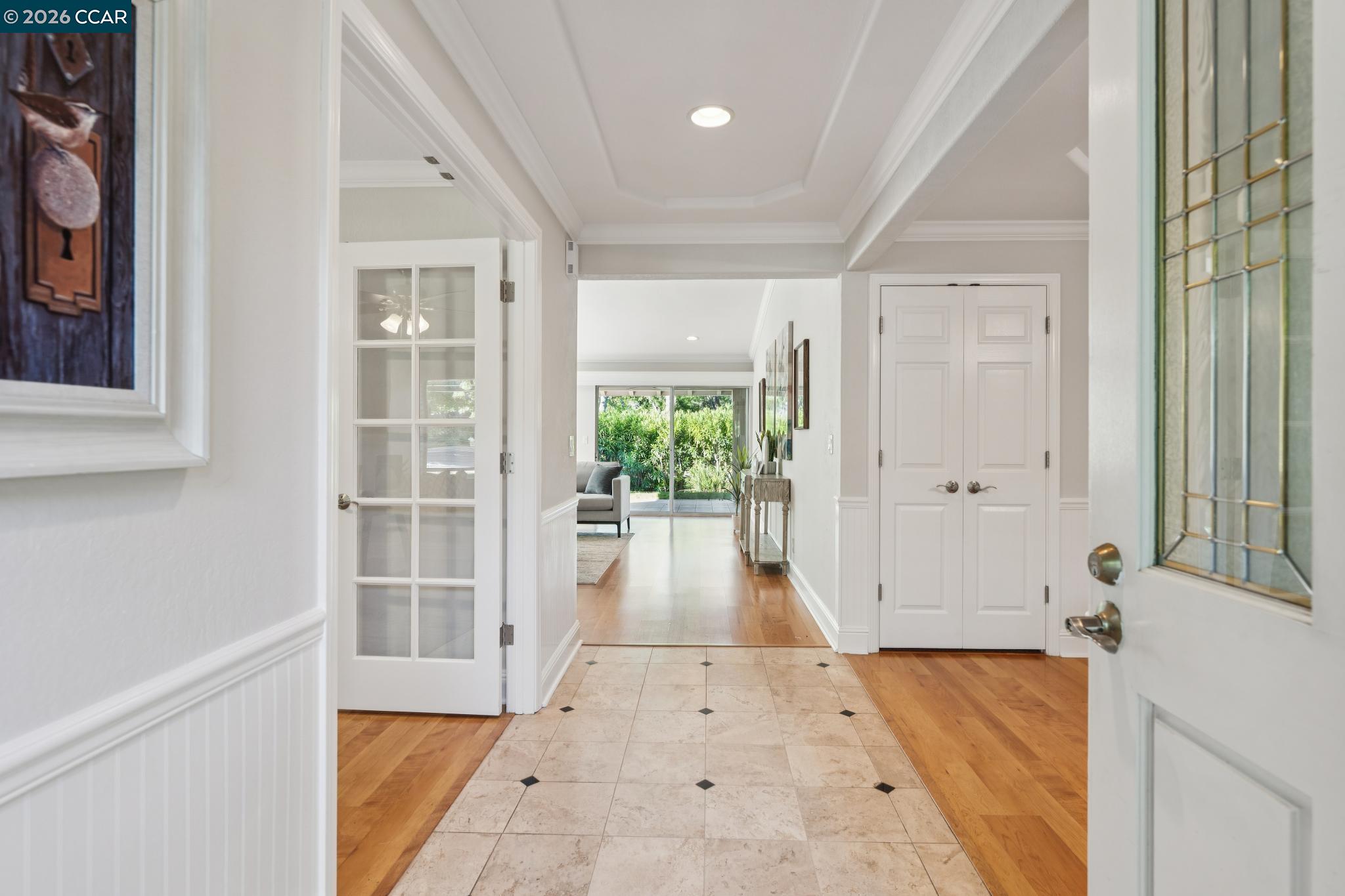 Photo #4: 41129855 Listing: Photo #4