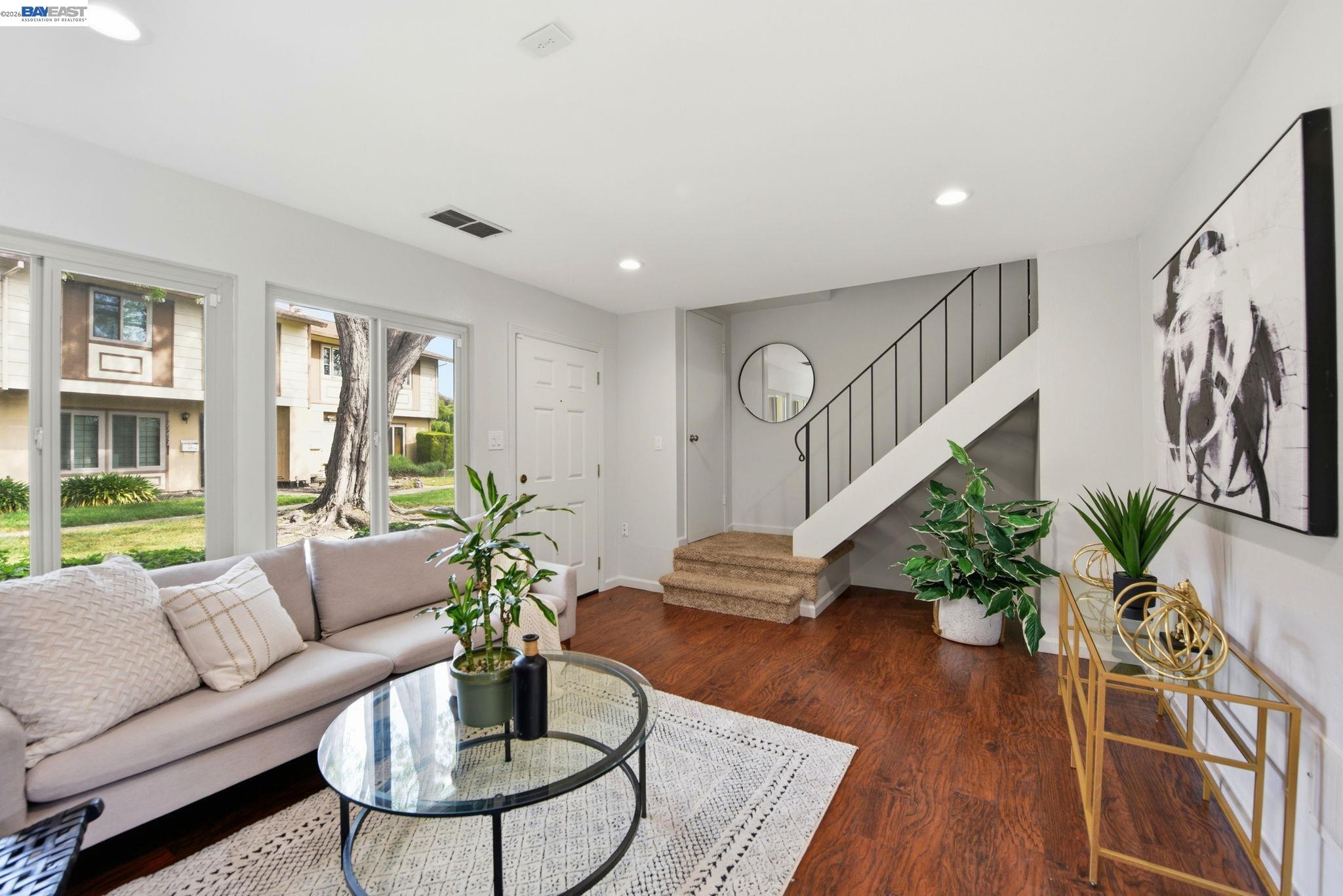 27864 Hummingbird Ct, Hayward, CA, 94545