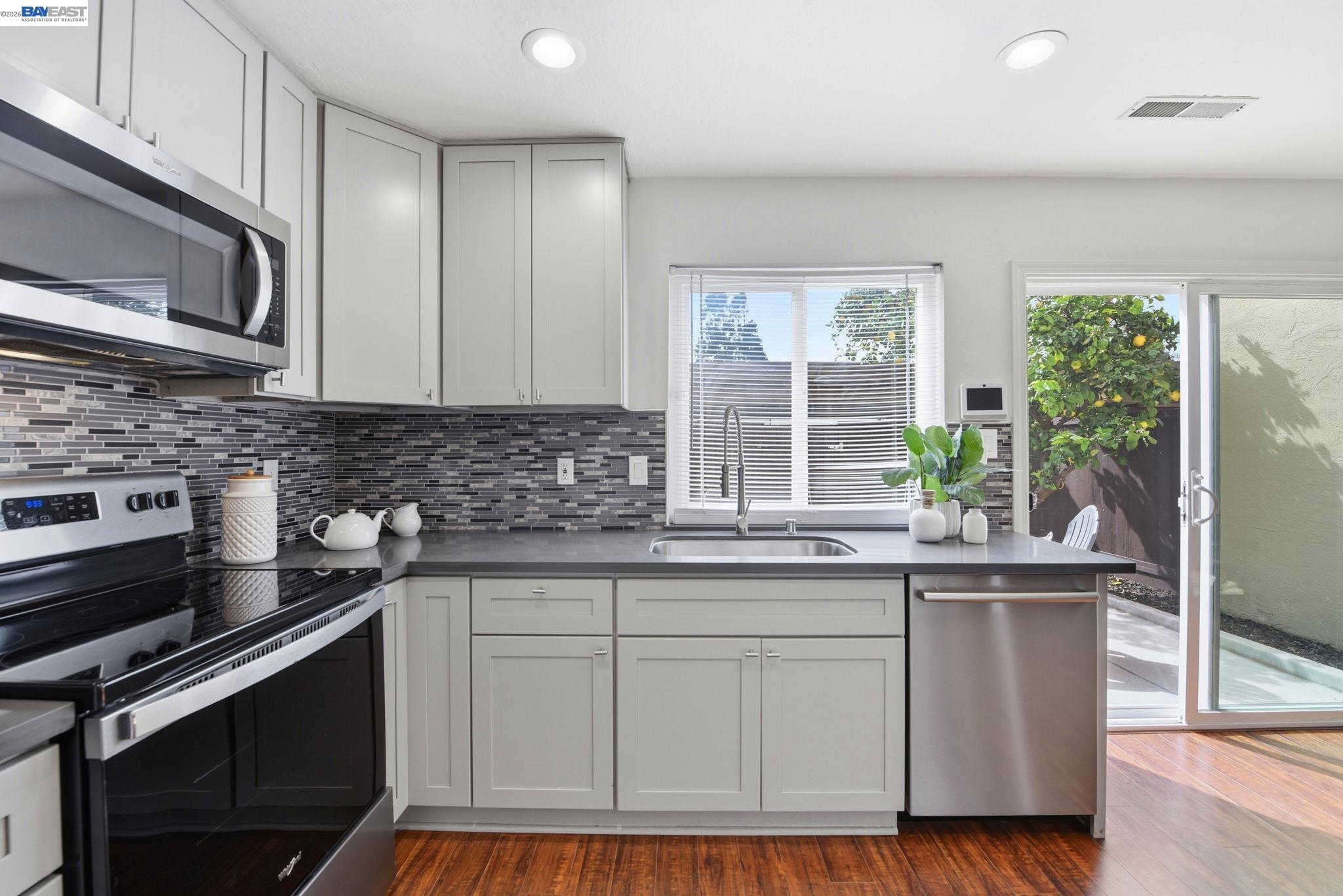 27864 Hummingbird Ct, Hayward, CA, 94545