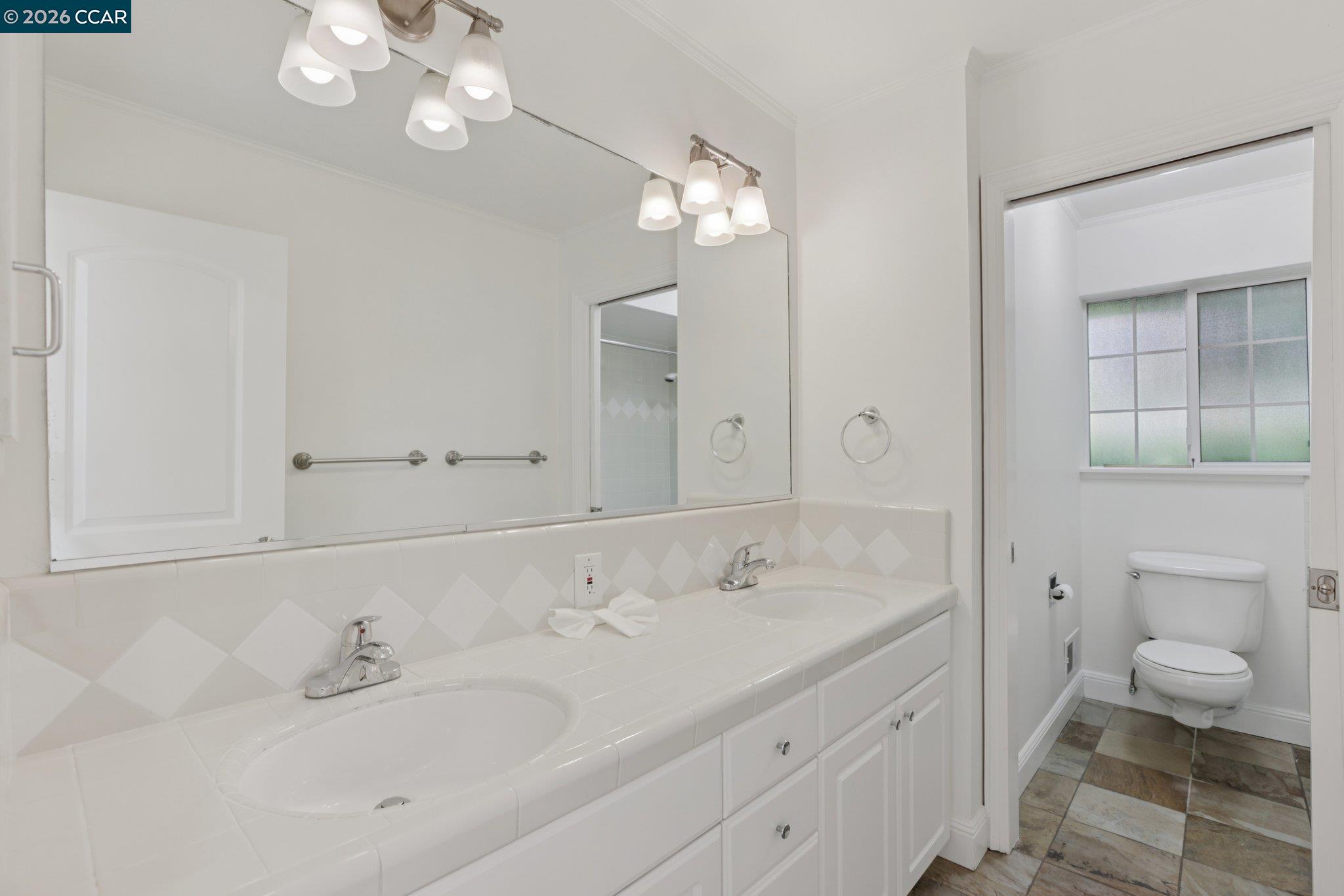 Detail Gallery Image 30 of 58 For 3394 Santa Maria Ct, Lafayette,  CA 94549 - 4 Beds | 3 Baths