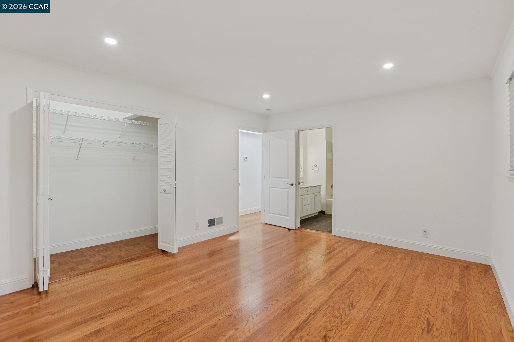 Detail Gallery Image 32 of 58 For 3394 Santa Maria Ct, Lafayette,  CA 94549 - 4 Beds | 3 Baths