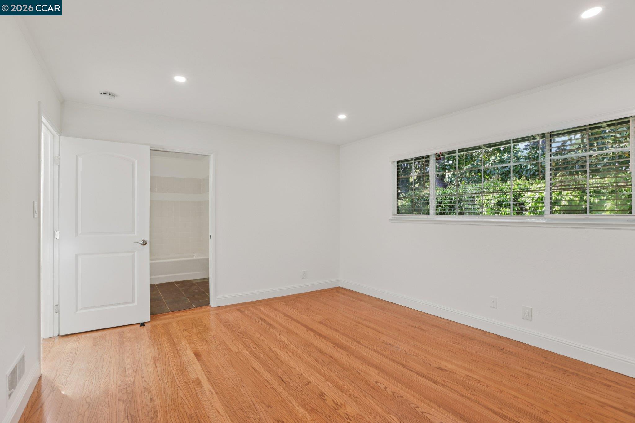 Detail Gallery Image 33 of 58 For 3394 Santa Maria Ct, Lafayette,  CA 94549 - 4 Beds | 3 Baths