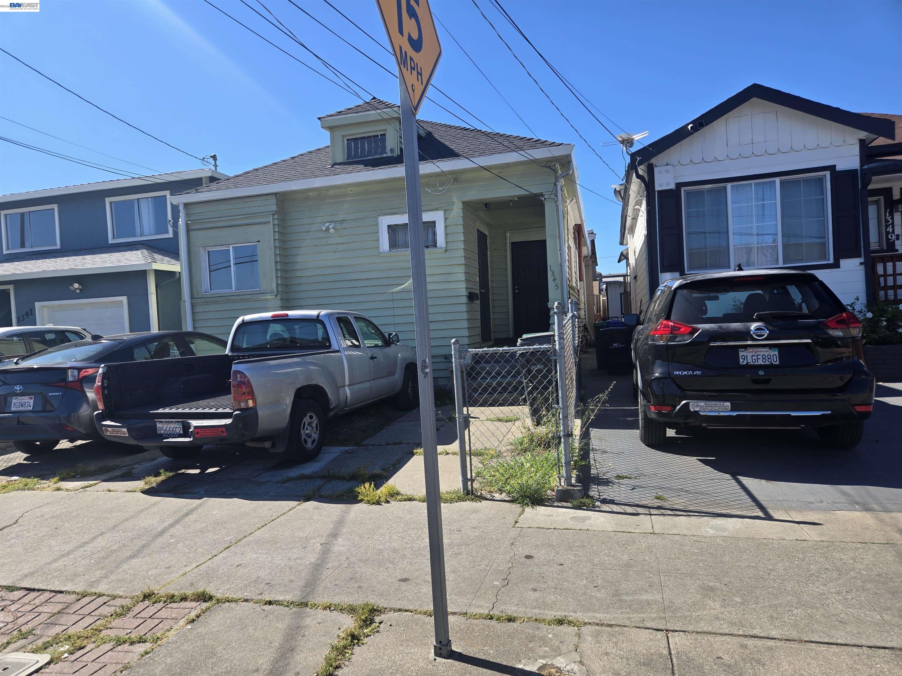 Detail Gallery Image 2 of 28 For 1345 53rd Ave, Oakland,  CA 94601 - – Beds | – Baths