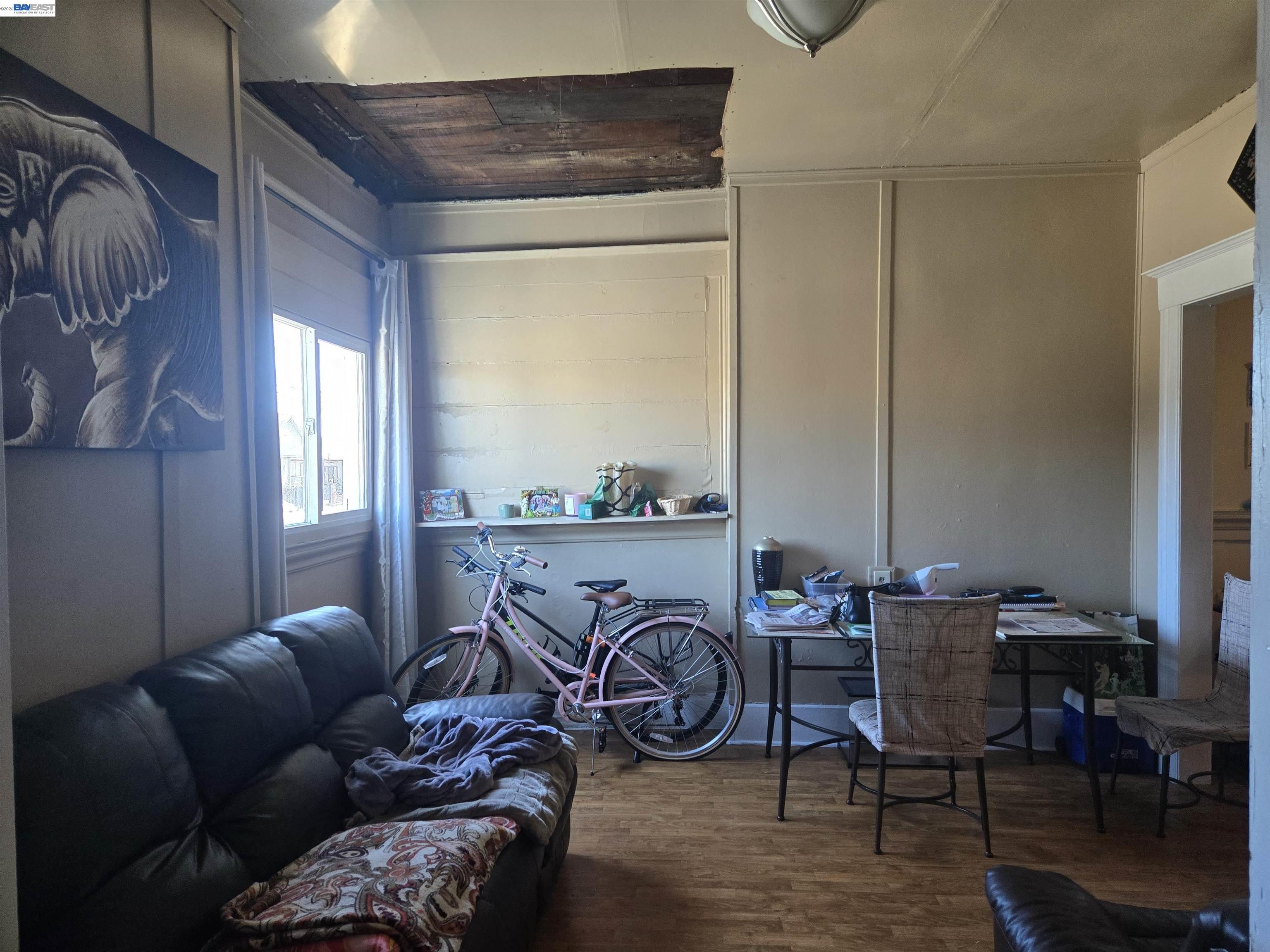 Detail Gallery Image 4 of 28 For 1345 53rd Ave, Oakland,  CA 94601 - – Beds | – Baths