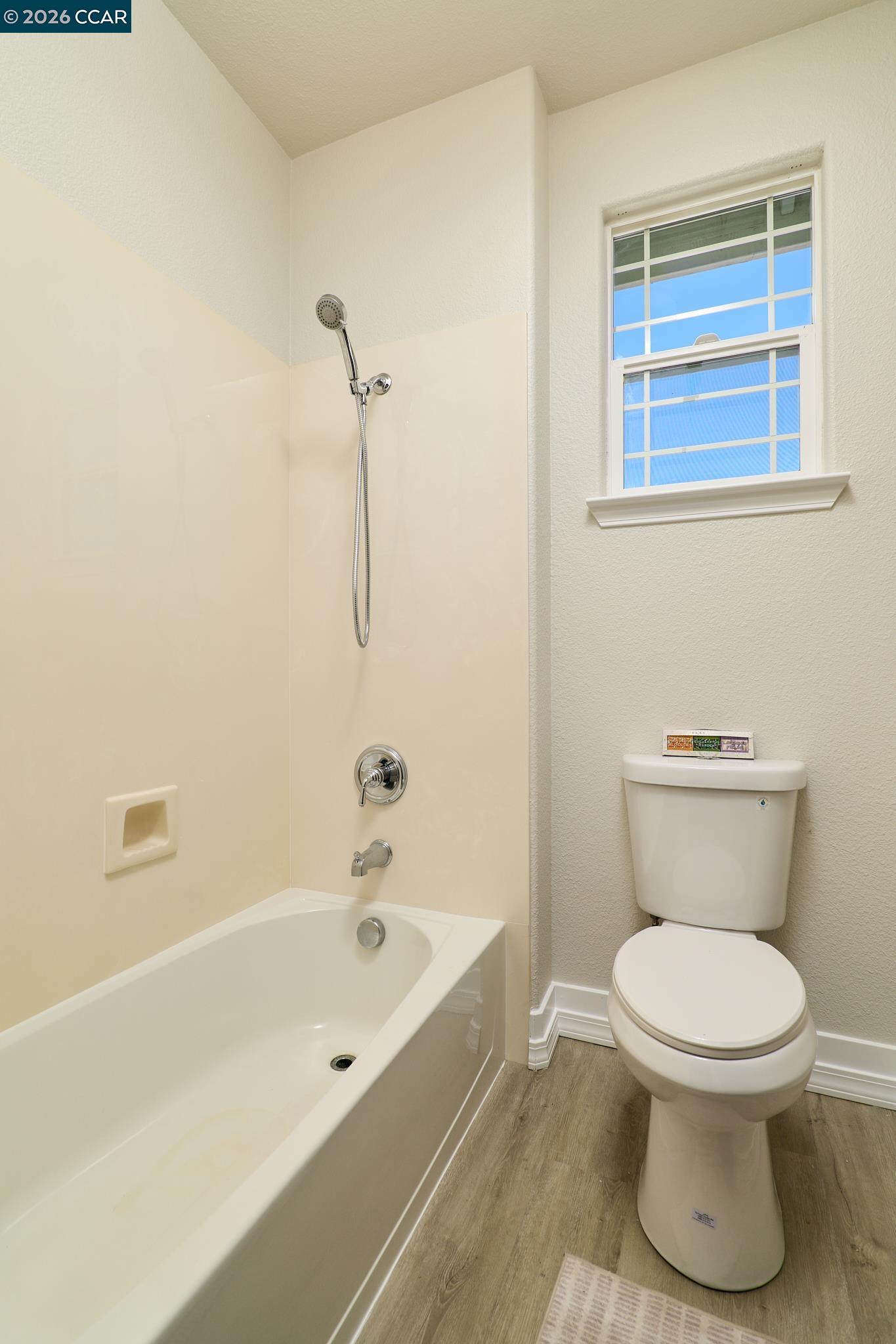 Detail Gallery Image 27 of 50 For 2323 Megan Dr, Oakley,  CA 94561 - 6 Beds | 4 Baths