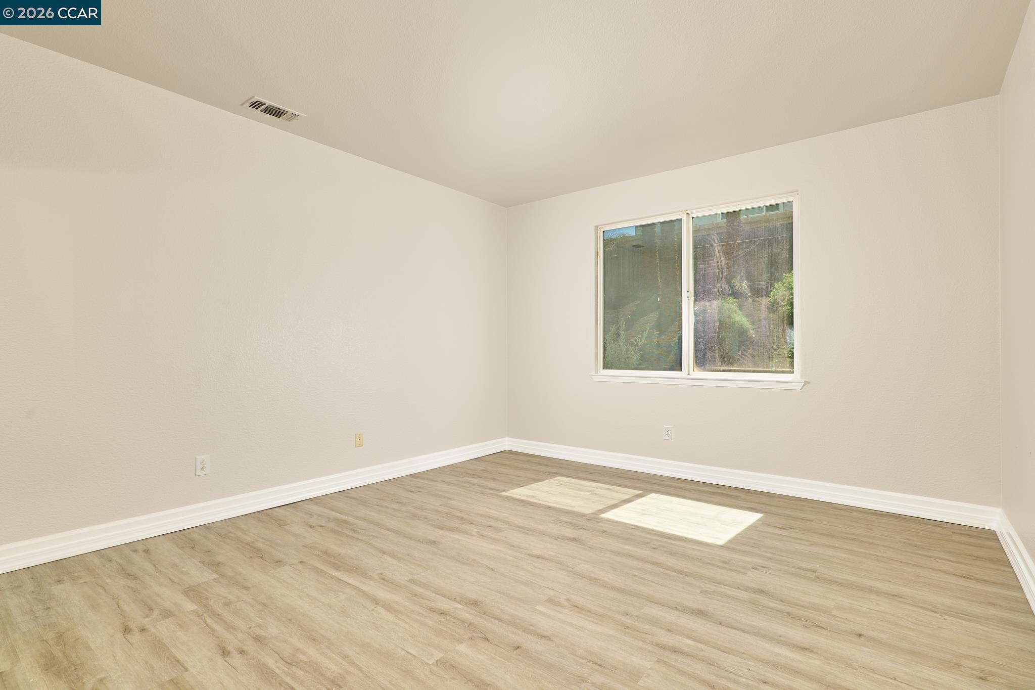 Detail Gallery Image 28 of 50 For 2323 Megan Dr, Oakley,  CA 94561 - 6 Beds | 4 Baths