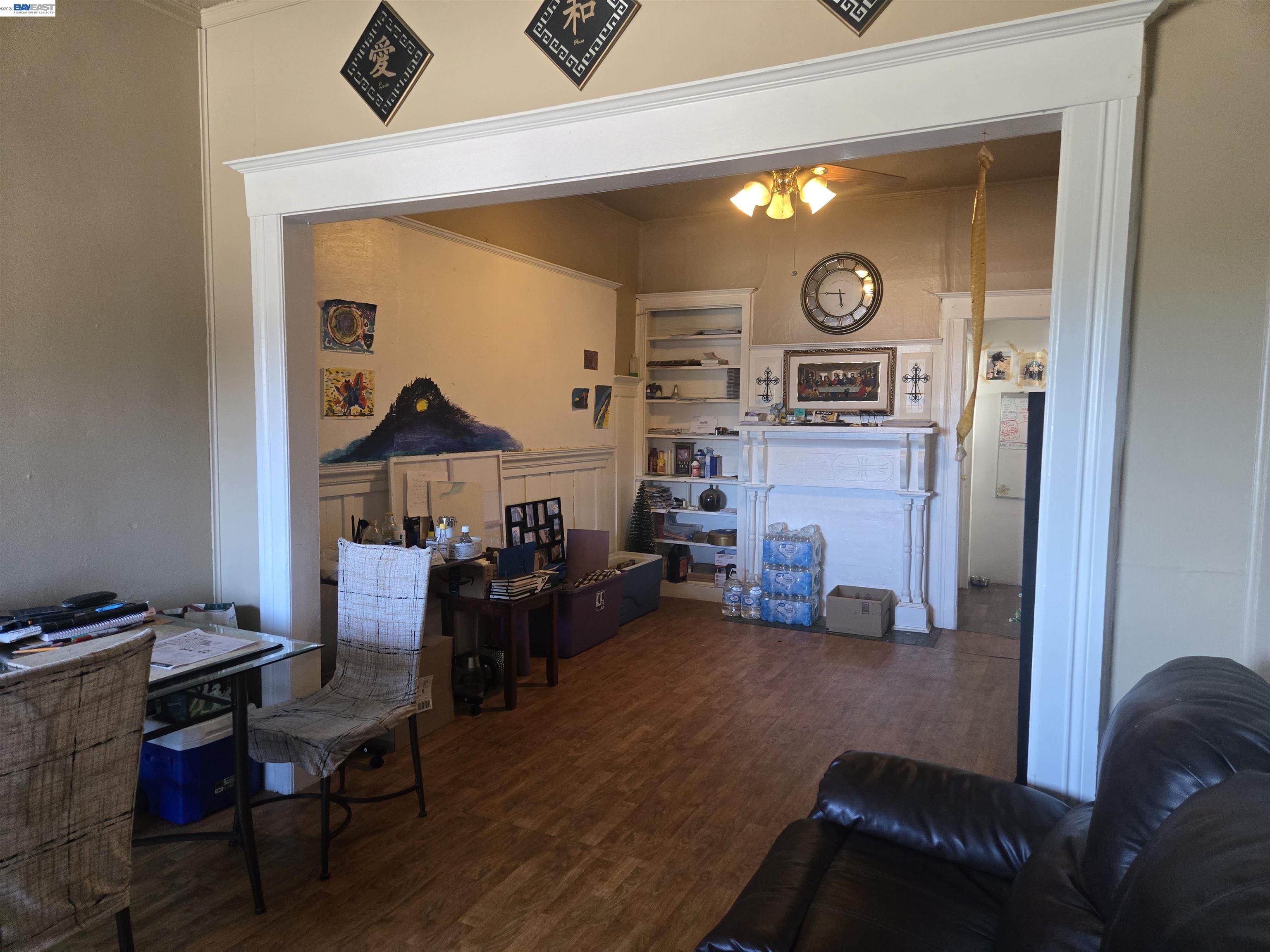 Detail Gallery Image 5 of 29 For 1345 53rd Ave, Oakland,  CA 94601 - 2 Beds | 2 Baths