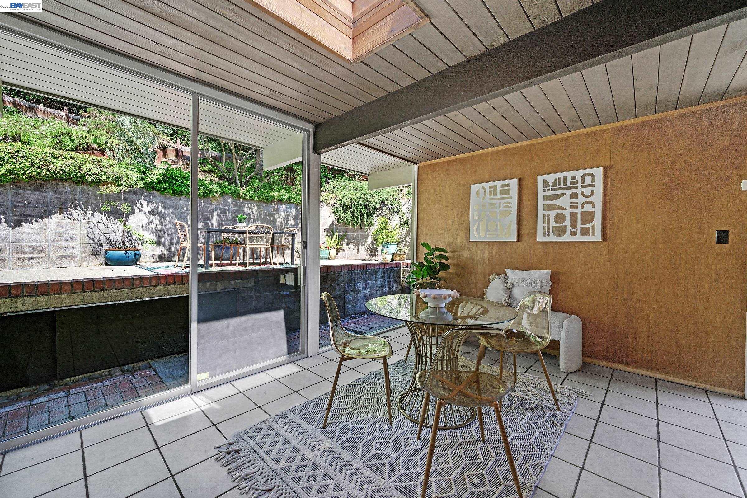 5354 Greenridge Rd, Castro Valley, CA, 94552