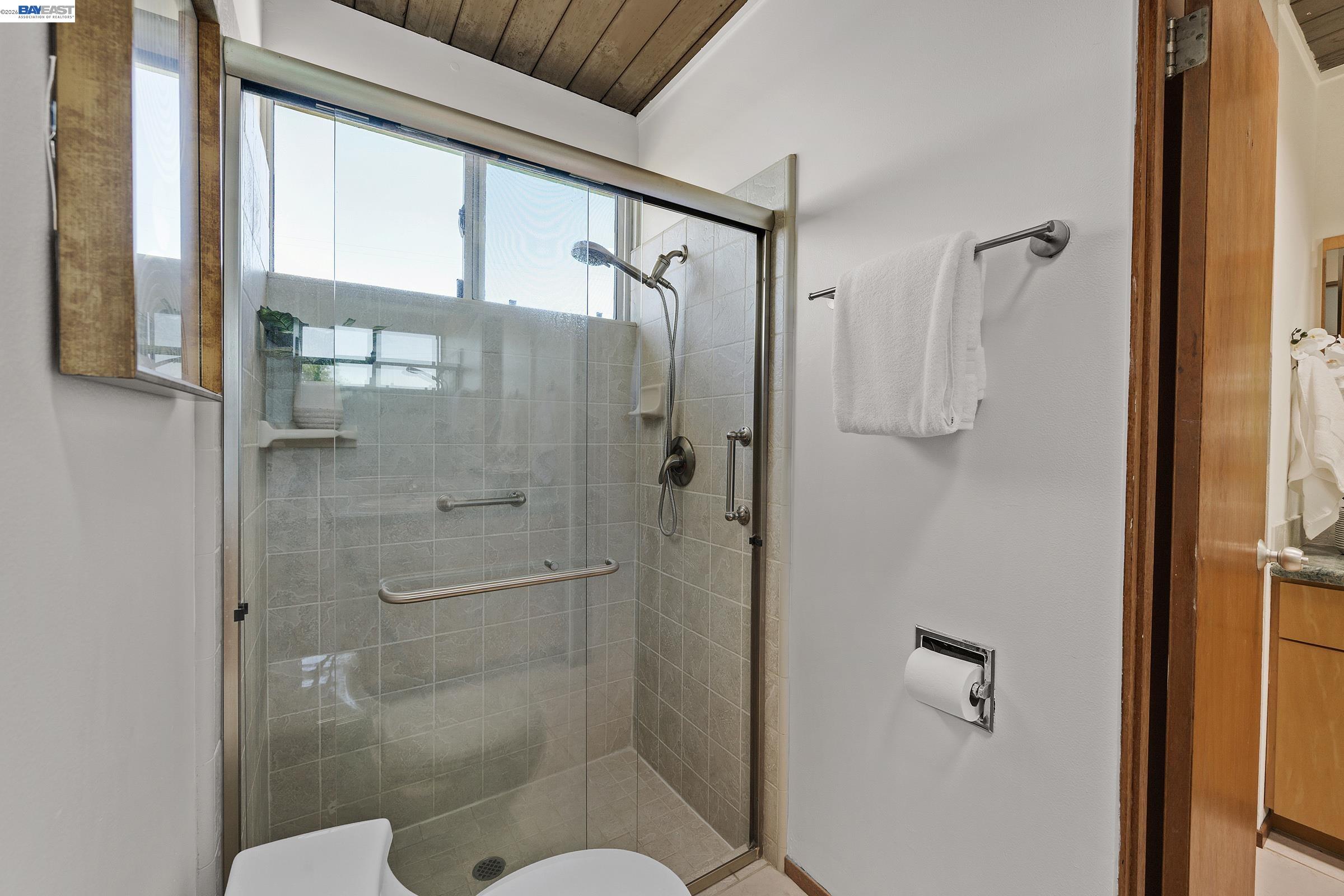 5354 Greenridge Rd, Castro Valley, CA, 94552