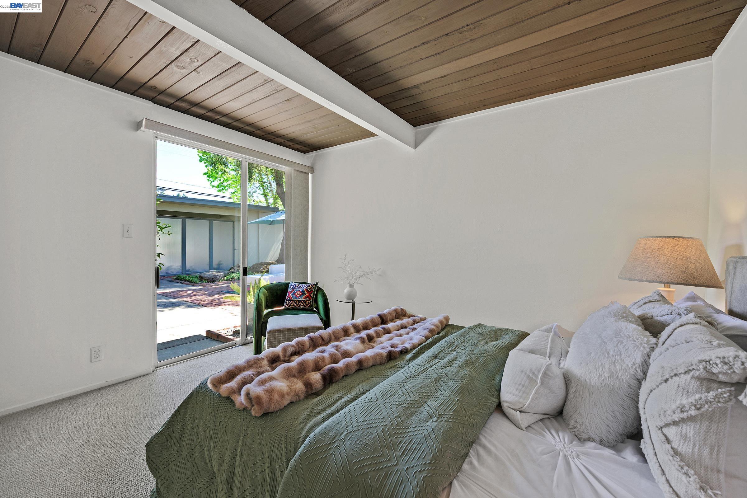 5354 Greenridge Rd, Castro Valley, CA, 94552