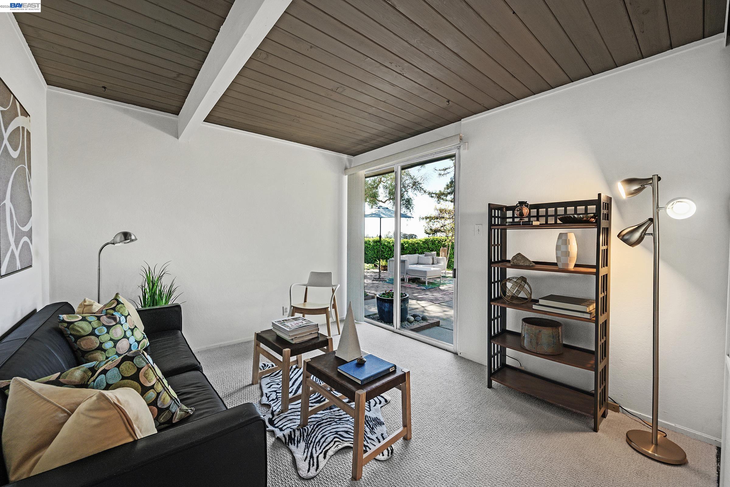 5354 Greenridge Rd, Castro Valley, CA, 94552