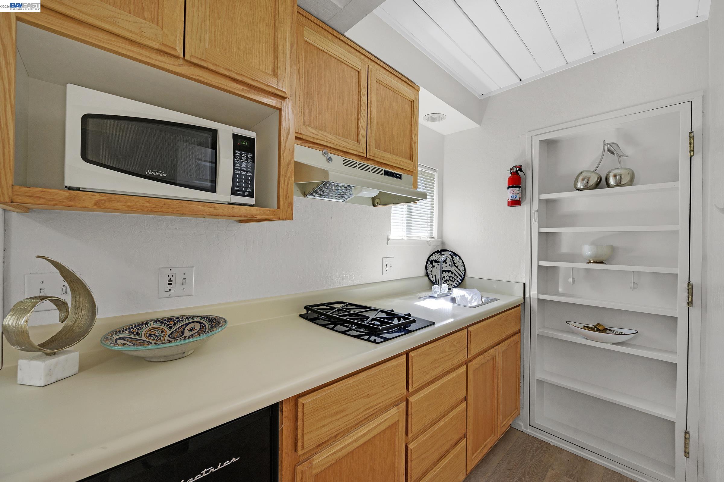 5354 Greenridge Rd, Castro Valley, CA, 94552