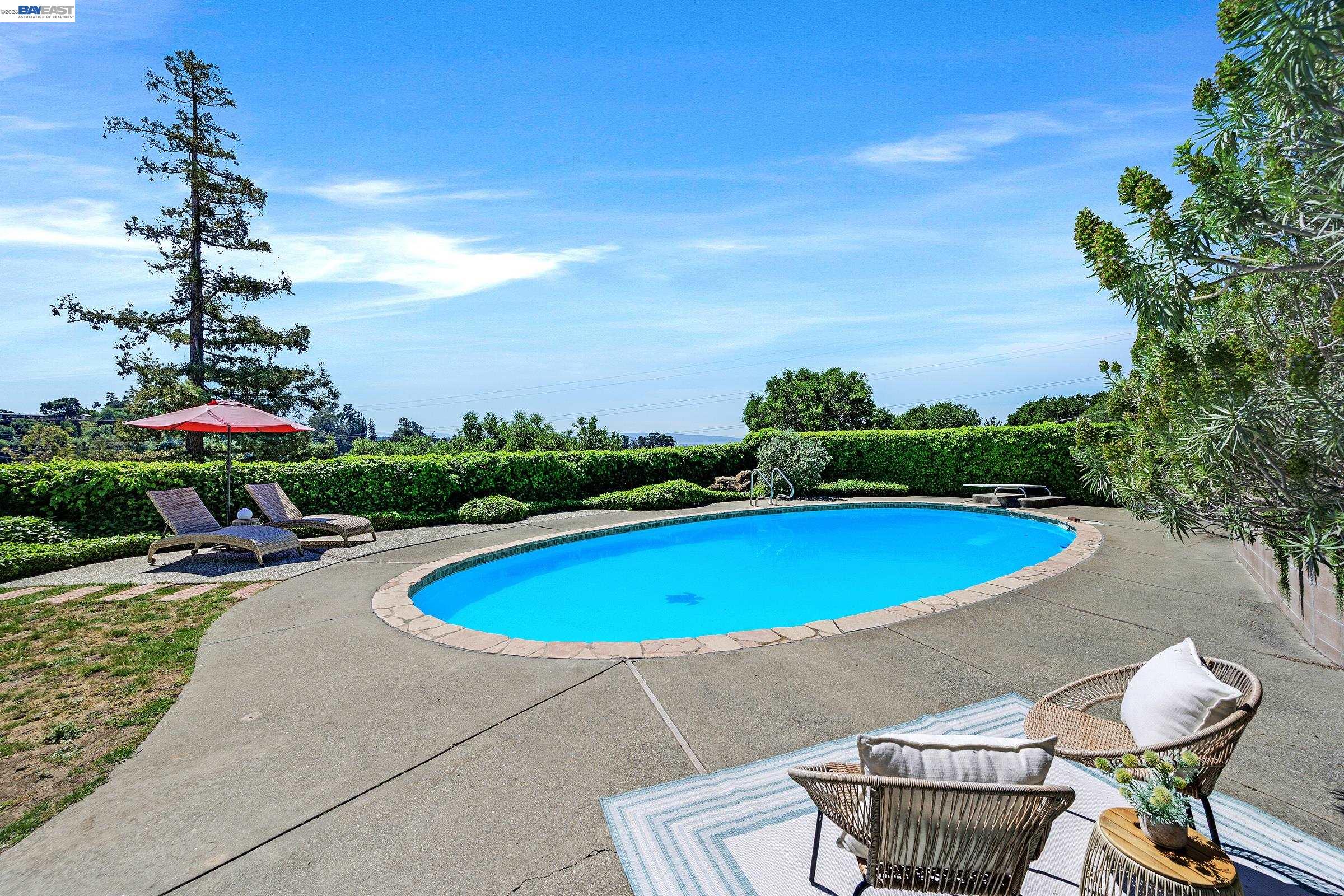 5354 Greenridge Rd, Castro Valley, CA, 94552