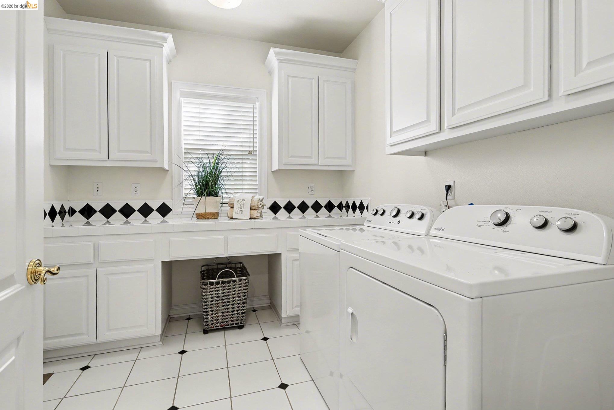 Detail Gallery Image 20 of 40 For 131 Loren Ln, Oakley,  CA 94561 - 3 Beds | 2/1 Baths