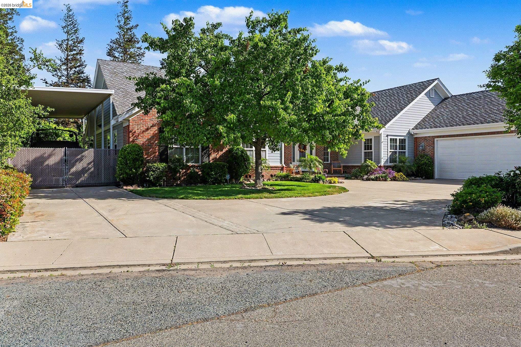 Detail Gallery Image 3 of 40 For 131 Loren Ln, Oakley,  CA 94561 - 3 Beds | 2/1 Baths