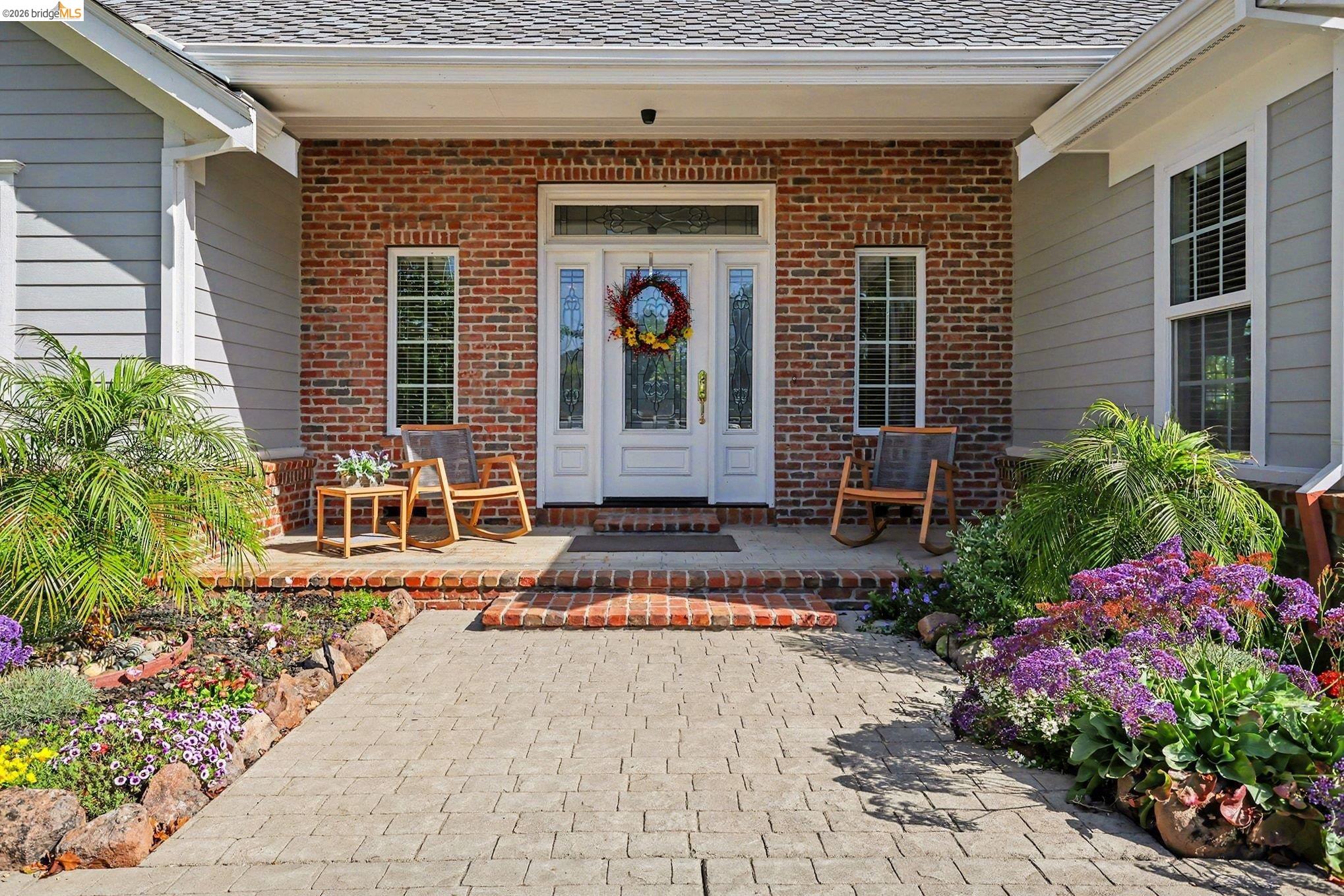 Detail Gallery Image 7 of 40 For 131 Loren Ln, Oakley,  CA 94561 - 3 Beds | 2/1 Baths