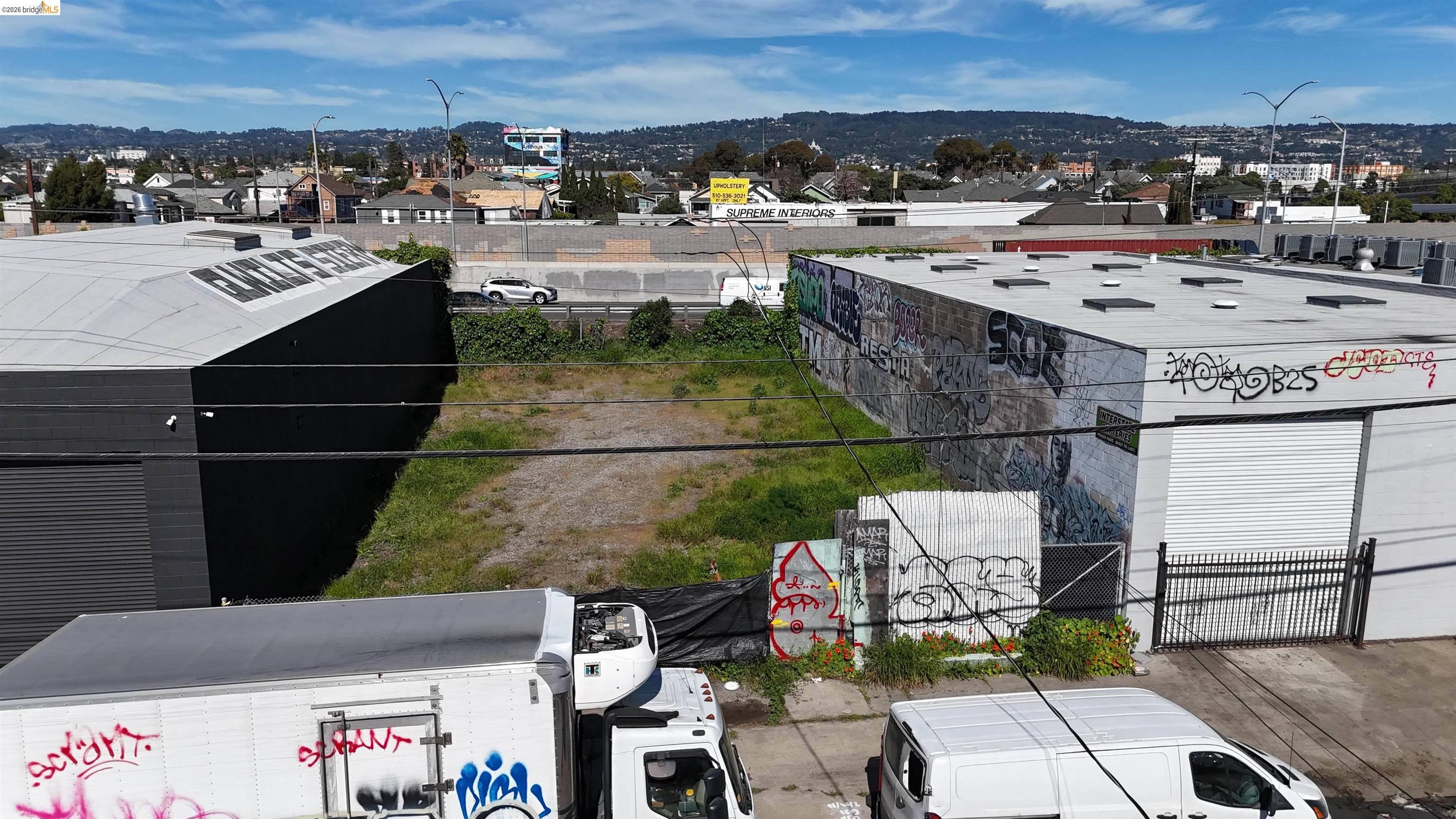 Detail Gallery Image 7 of 13 For 2754 E 7th St, Oakland,  CA 94601 - – Beds | – Baths