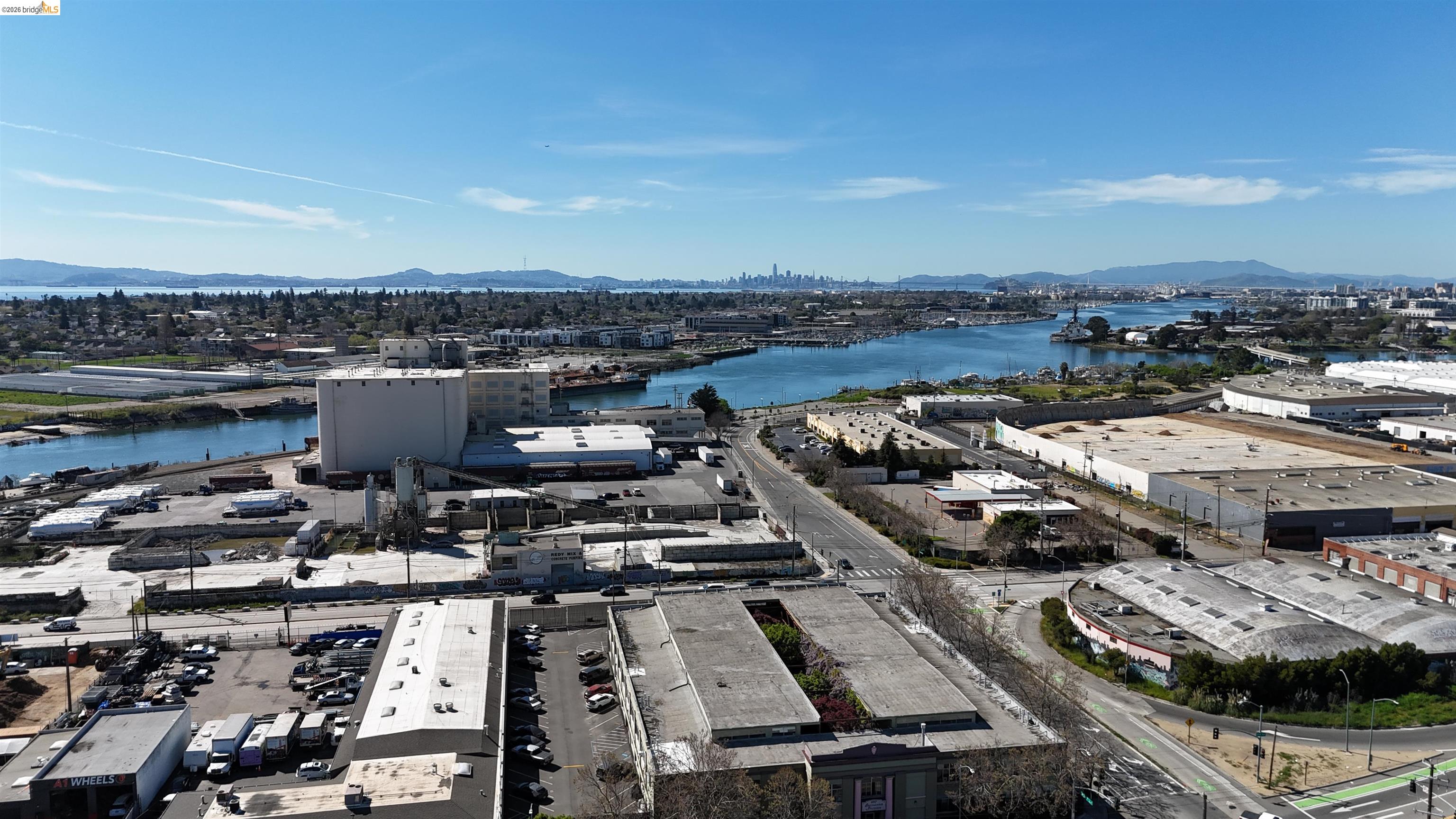 Detail Gallery Image 9 of 13 For 2754 E 7th St, Oakland,  CA 94601 - – Beds | – Baths