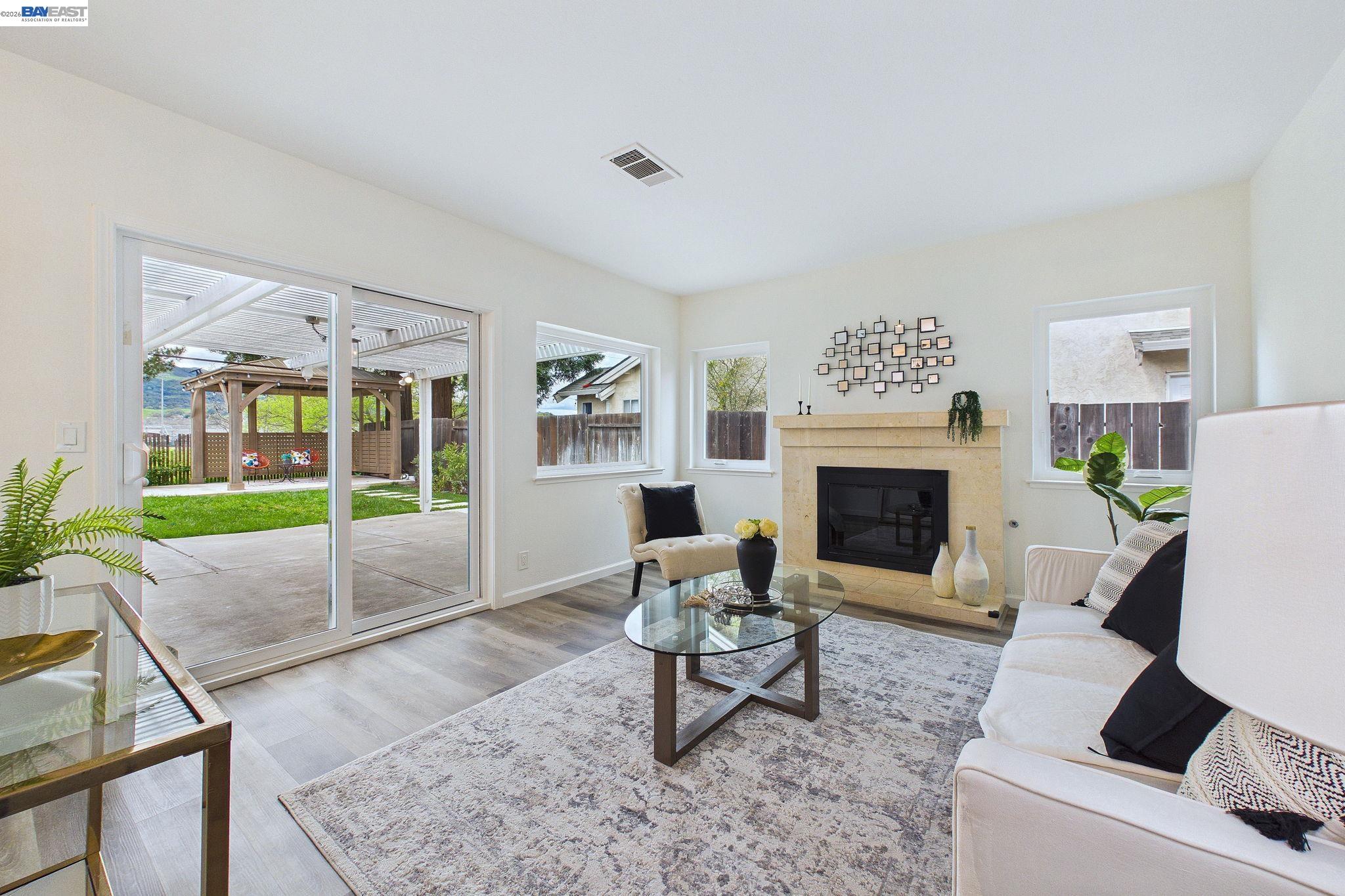 Detail Gallery Image 10 of 55 For 9953 Mangos Dr, San Ramon,  CA 94583 - 3 Beds | 2 Baths